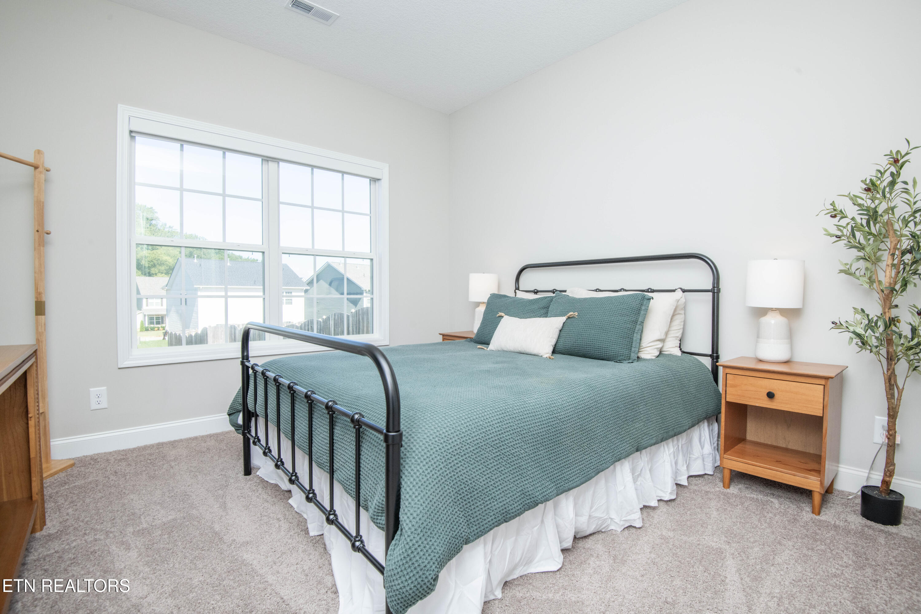 2625 Pepper Bush Lane Knoxville TN 37932