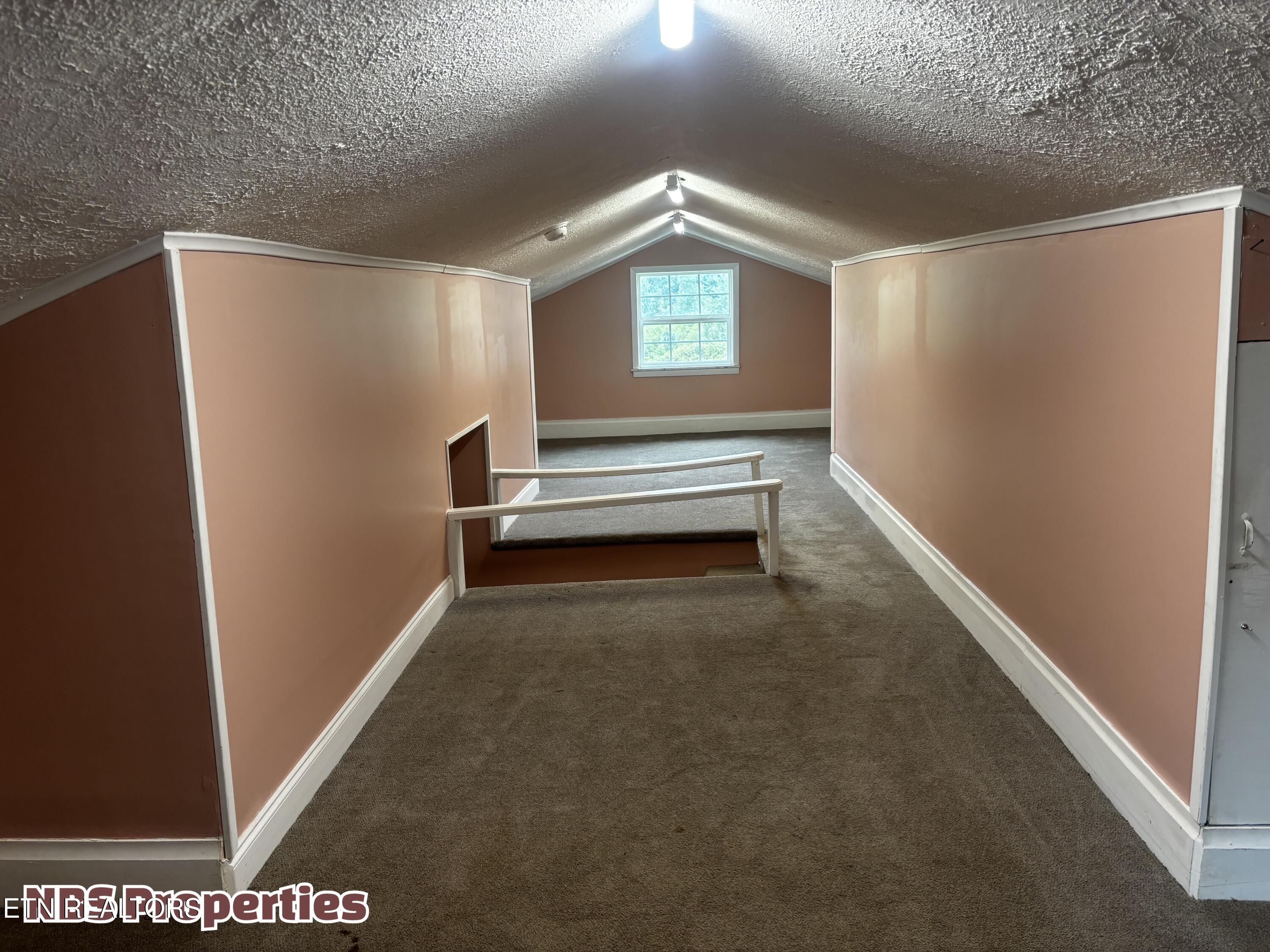 143 Mccully Lane Rocky Top TN 37769