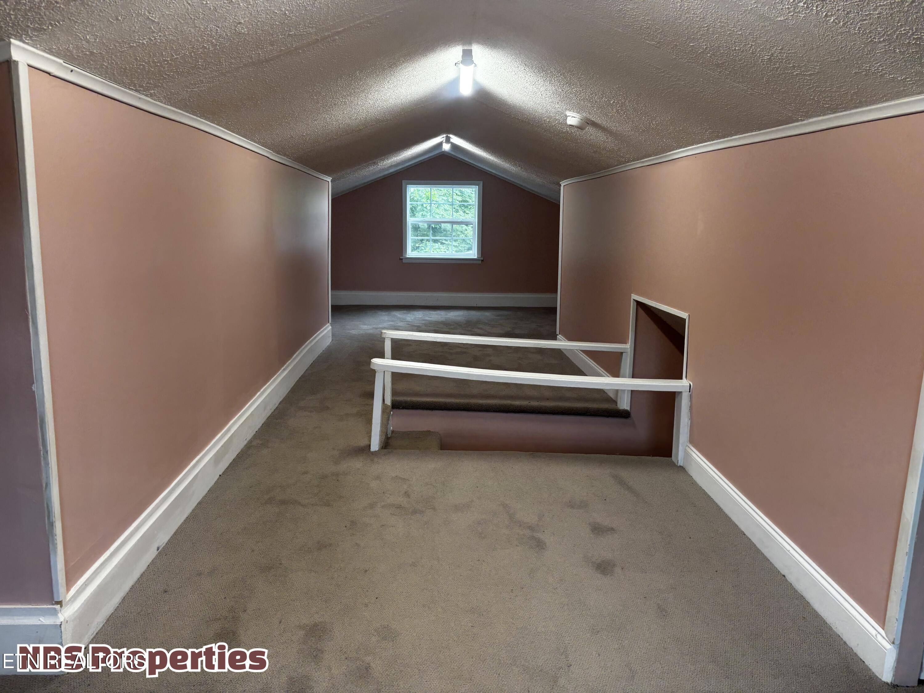 143 Mccully Lane Rocky Top TN 37769