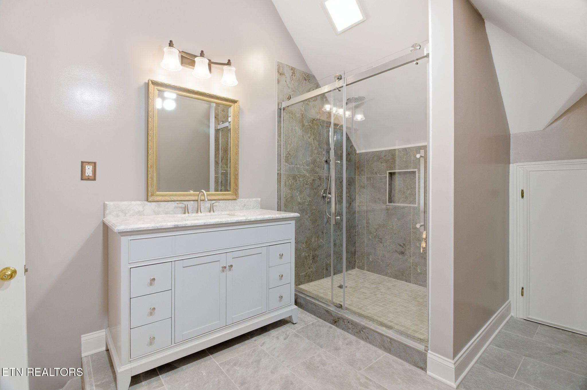 417 Heathermoor Drive Knoxville TN 37934