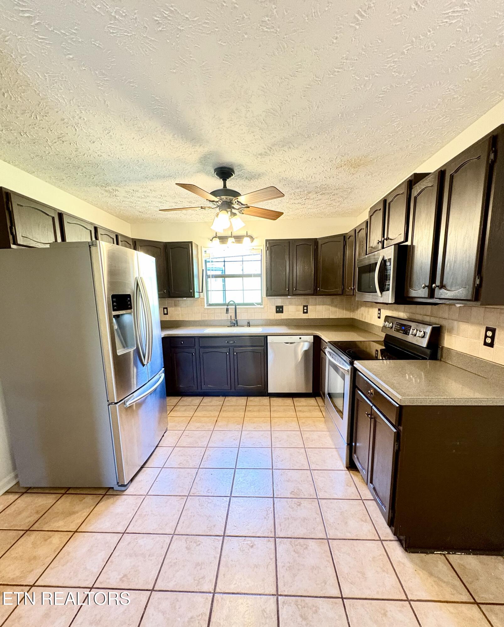 1005 Harbour Shore Drive Knoxville TN 37934