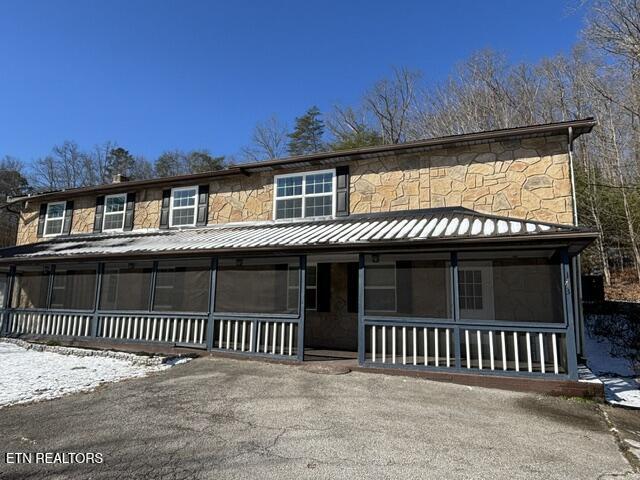 141 Mccully Lane Rocky Top TN 37769