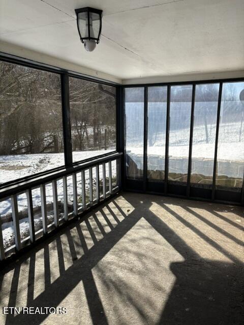141 Mccully Lane Rocky Top TN 37769