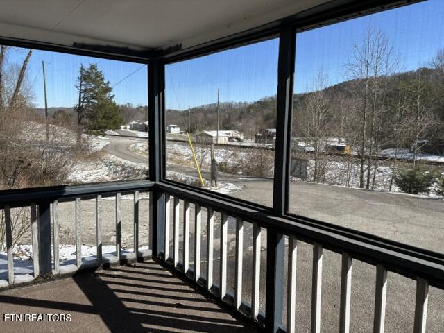 141 Mccully Lane Rocky Top TN 37769