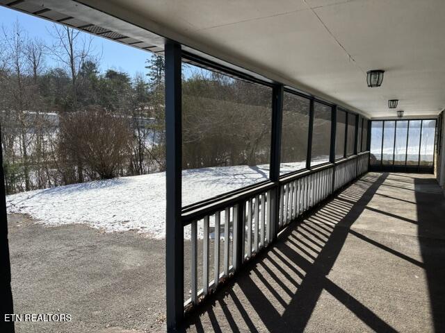 141 Mccully Lane Rocky Top TN 37769