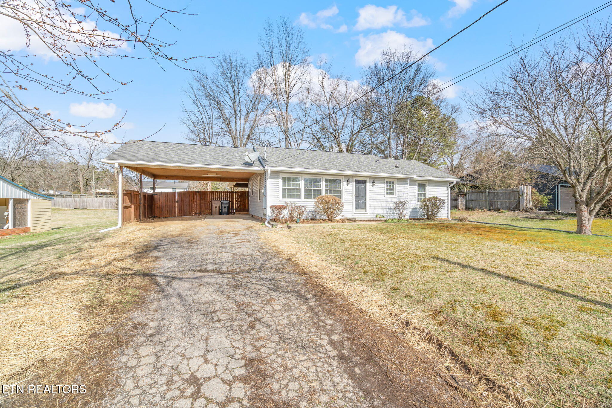 Knoxville TN 37920