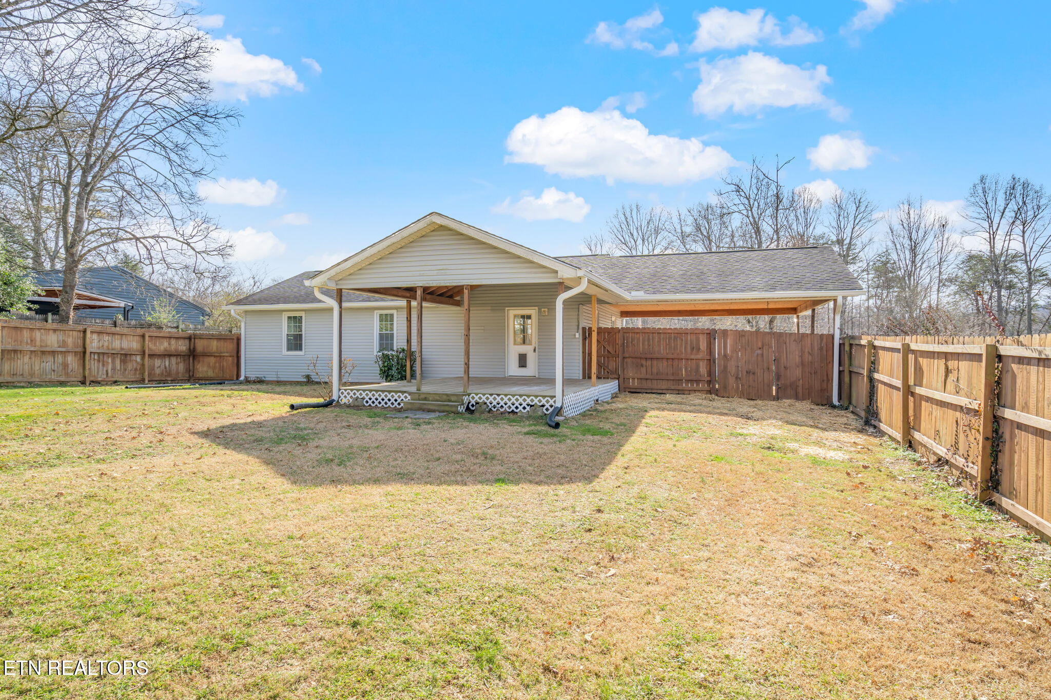 Knoxville TN 37920