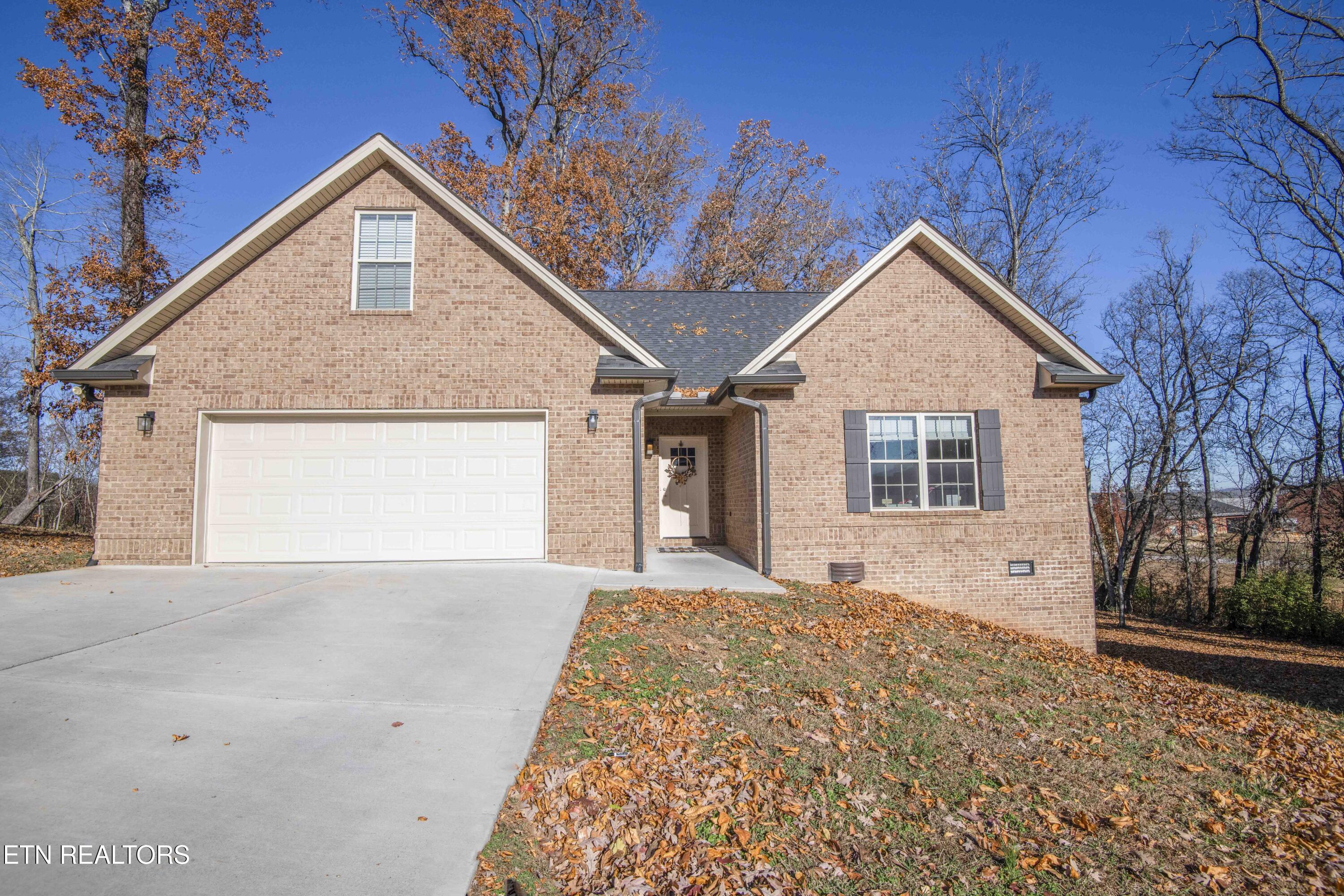 1421 Briarwood Drive Sevierville TN 37876
