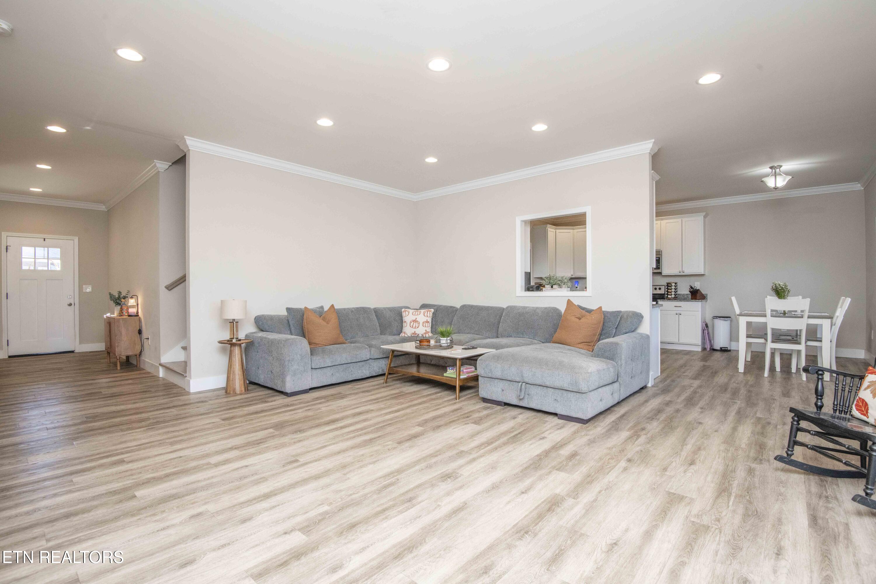 1421 Briarwood Drive Sevierville TN 37876