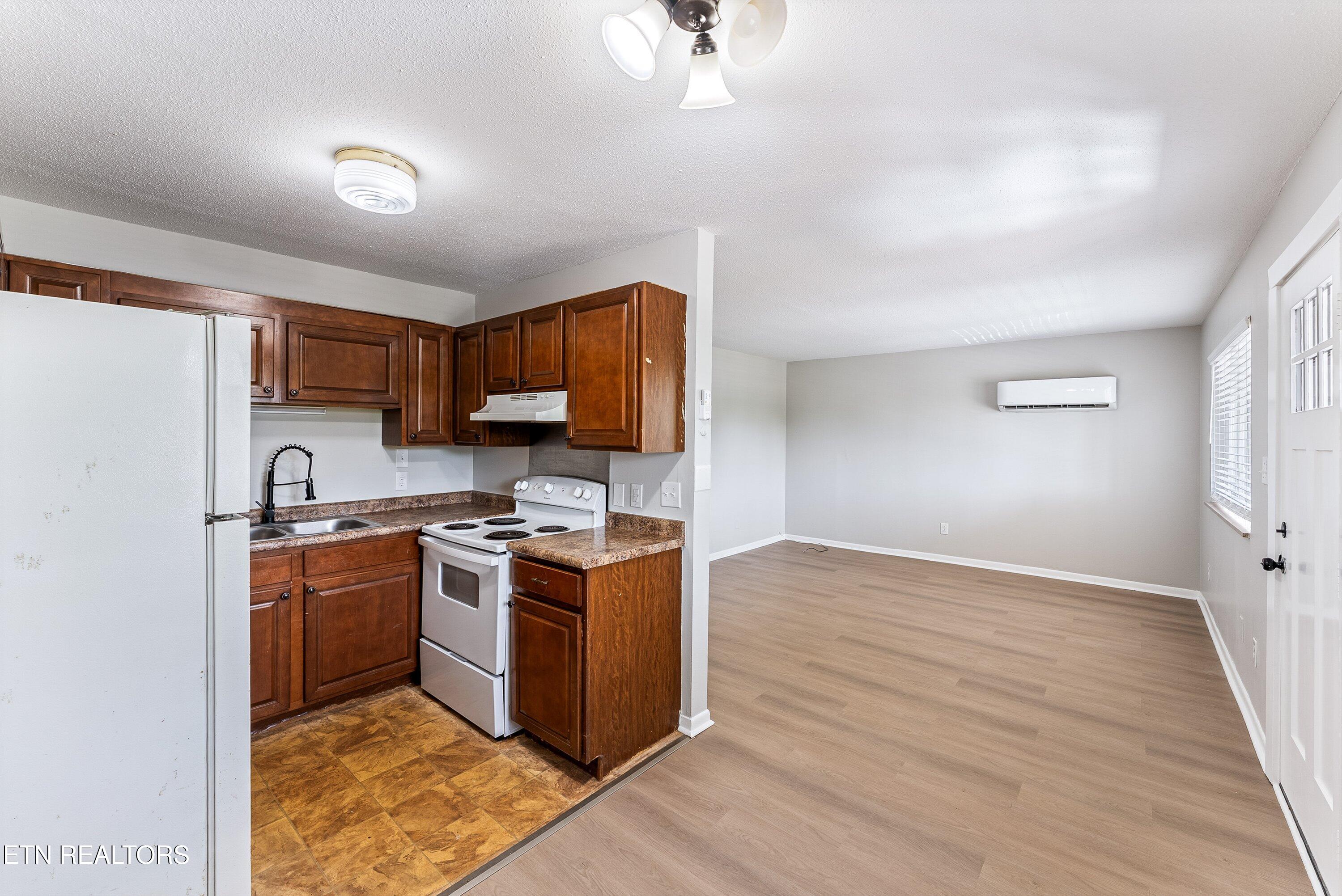 3407 Garden Drive Knoxville TN 37918