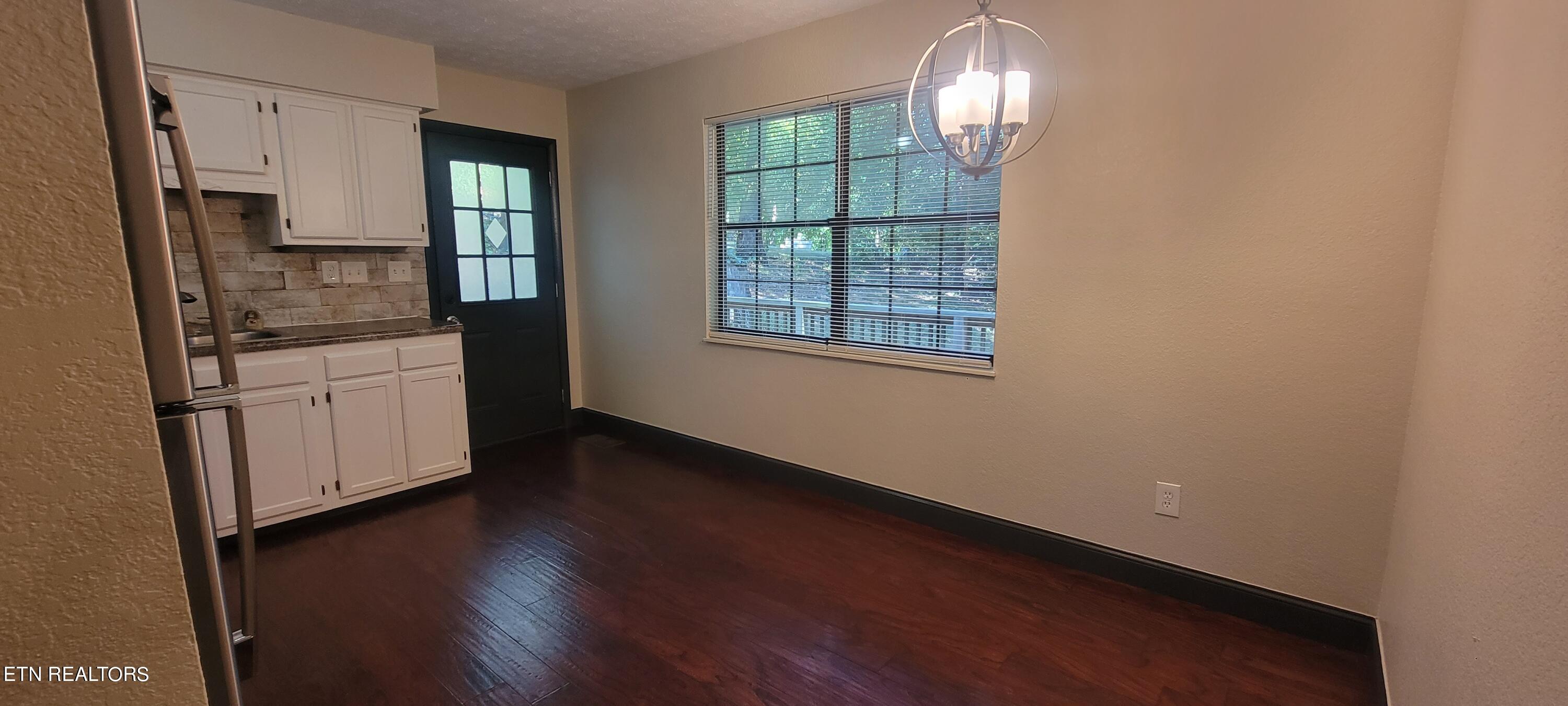 710 Dailey Avenue Loudon TN 37774