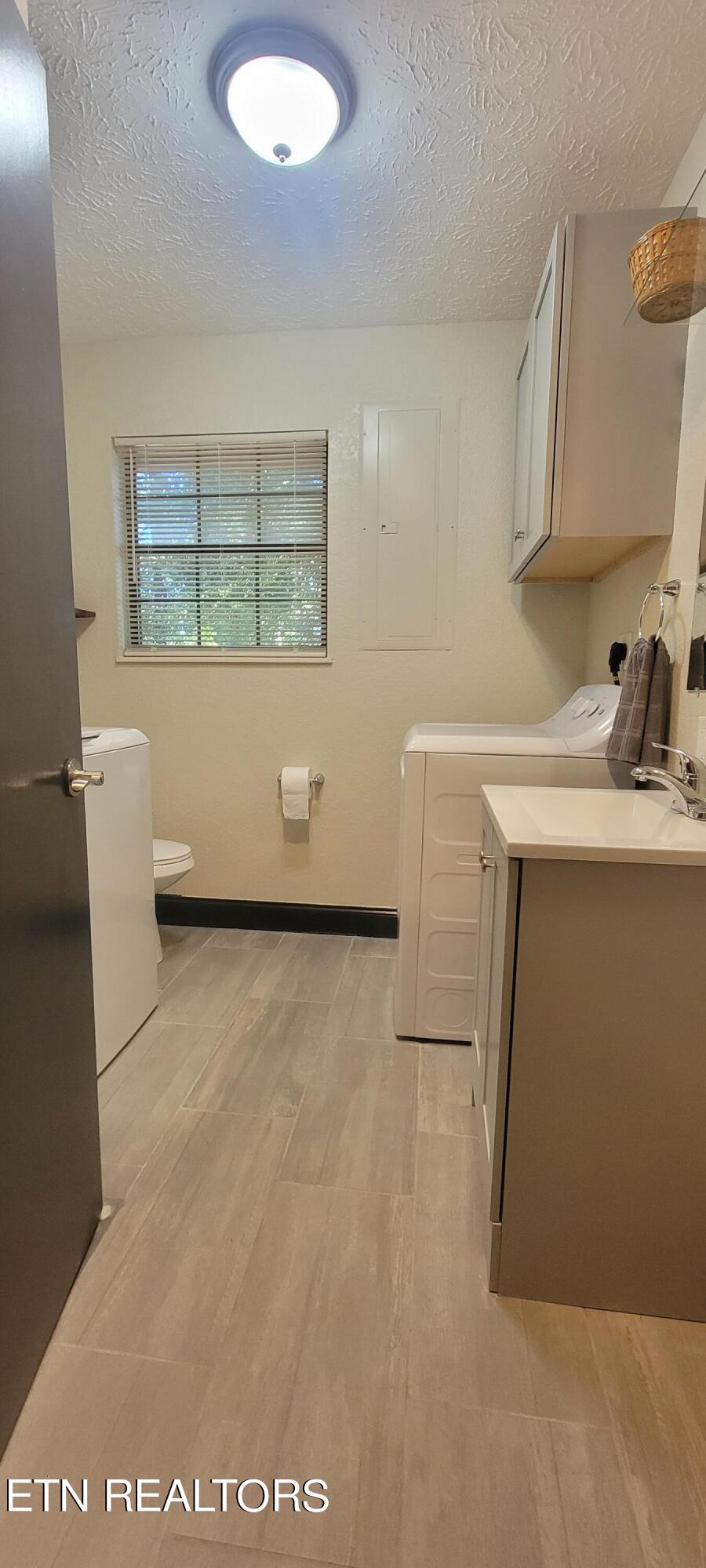 710 Dailey Avenue Loudon TN 37774
