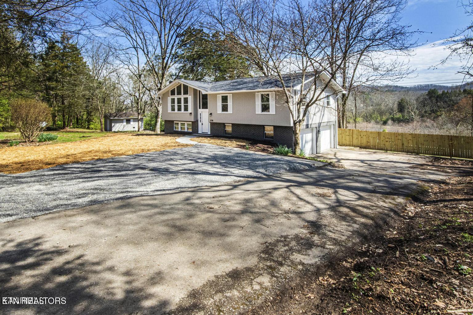 106 Newport Drive Oak Ridge TN 37830