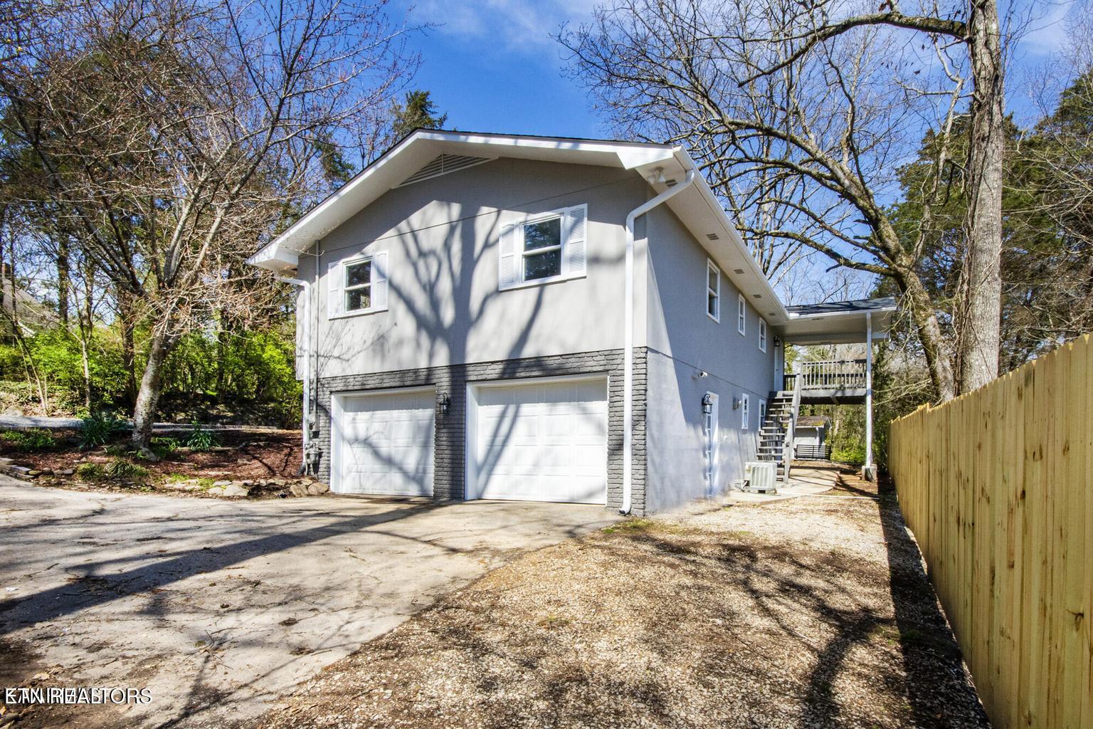 106 Newport Drive Oak Ridge TN 37830