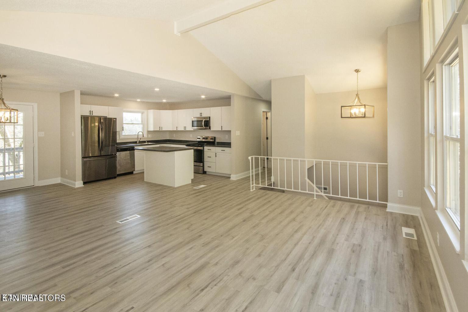 106 Newport Drive Oak Ridge TN 37830