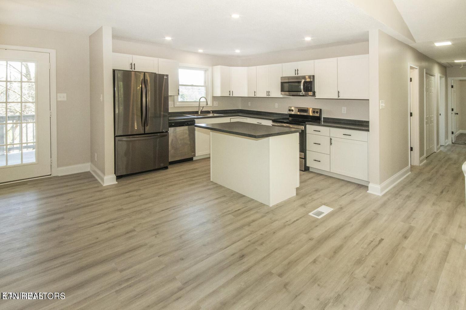 106 Newport Drive Oak Ridge TN 37830