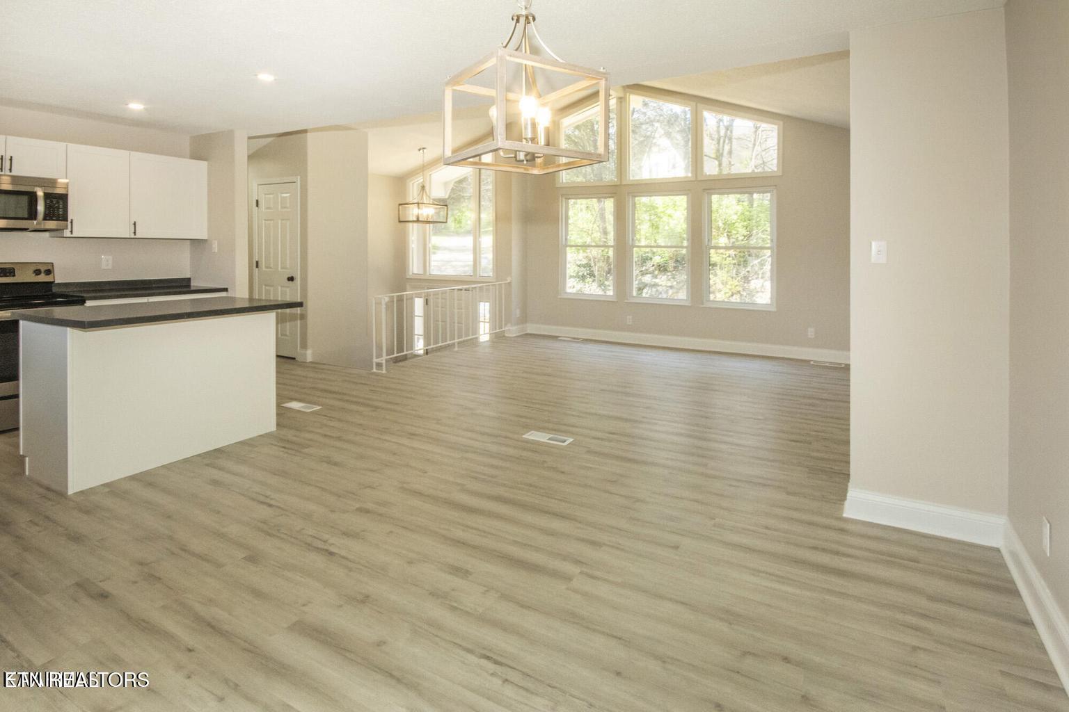 106 Newport Drive Oak Ridge TN 37830