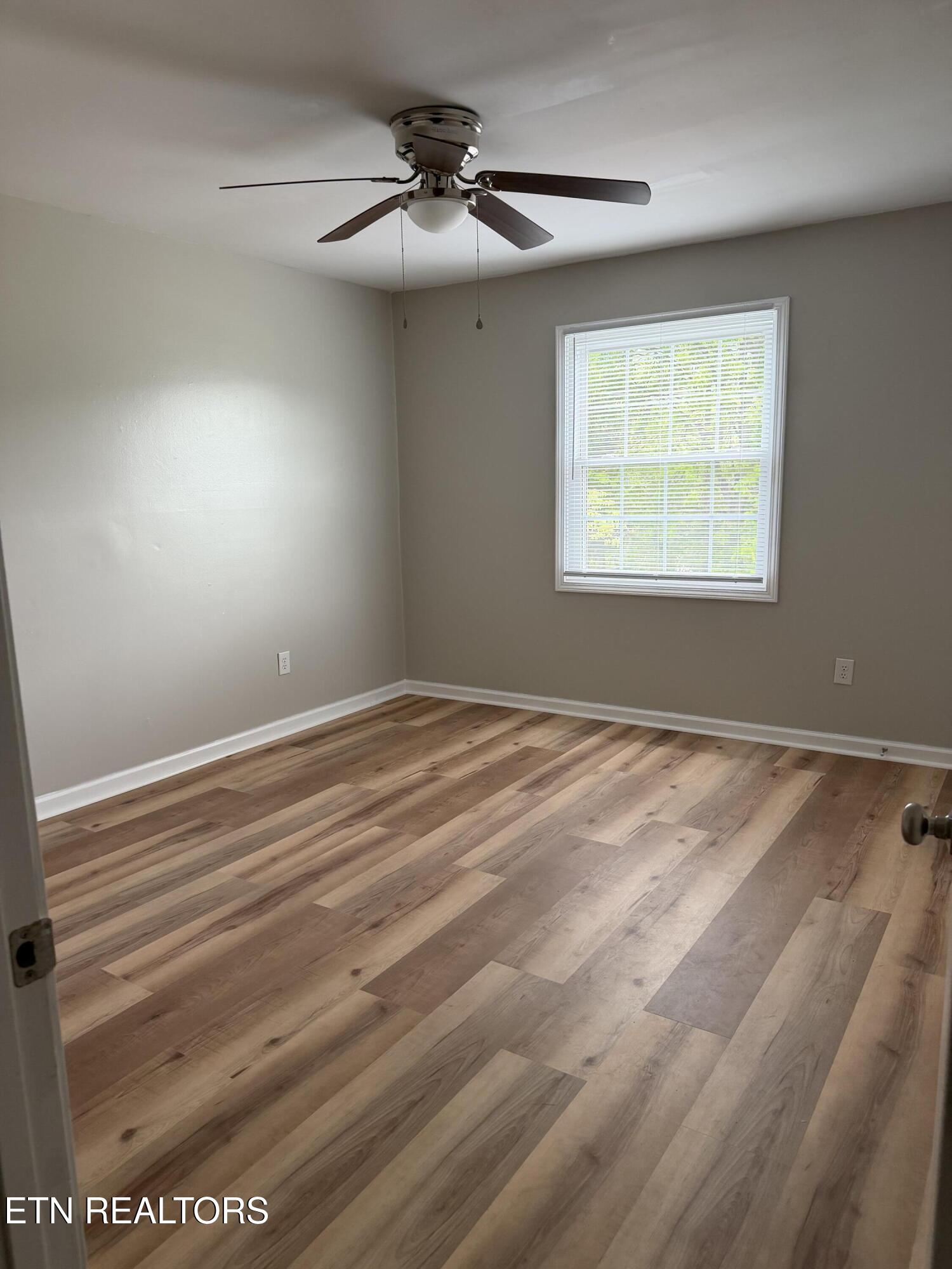 508 S Douglas Avenue Rockwood TN 37854