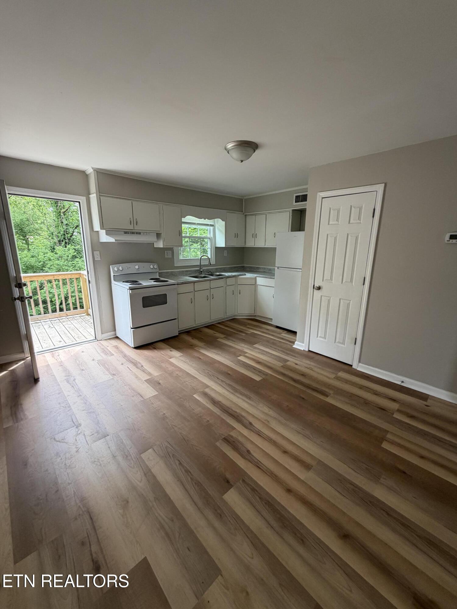 508 S Douglas Avenue Rockwood TN 37854
