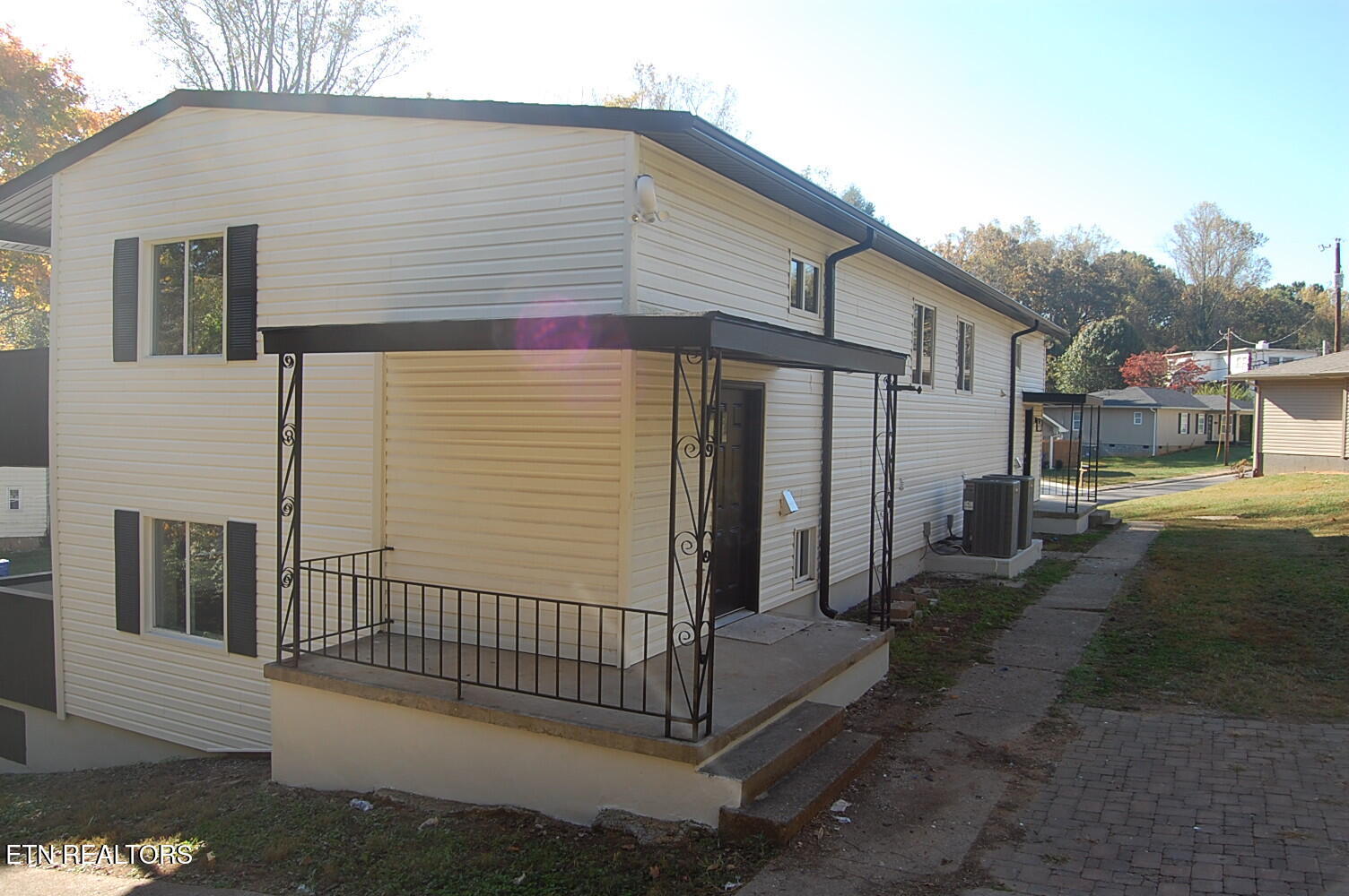 127 Wade Lane Oak Ridge TN 37830