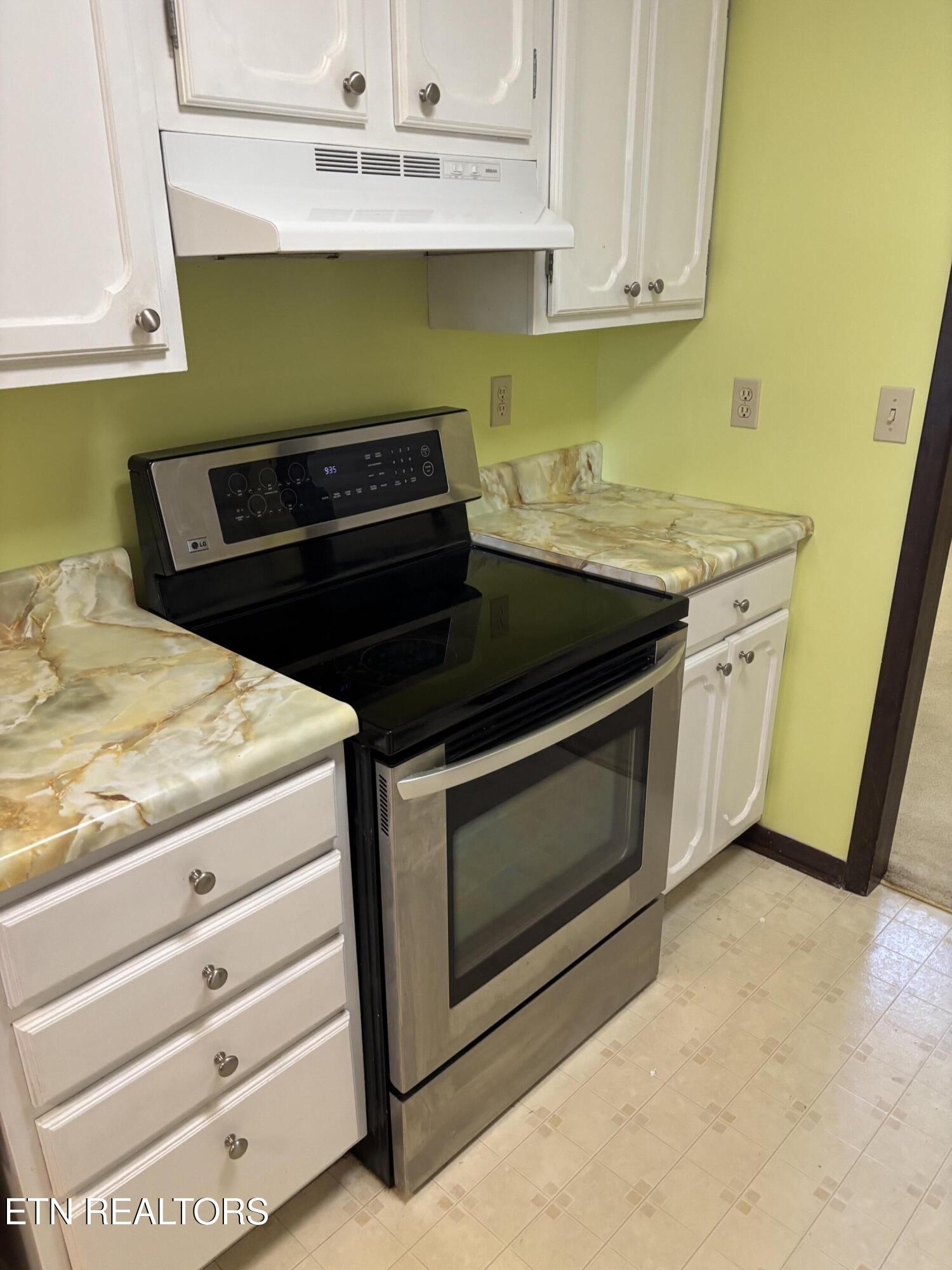 103 Apache Lane Clinton TN 37716