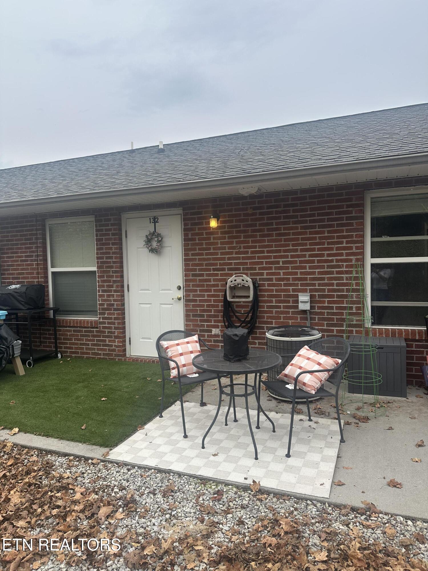 132 Hackberry Way Dandridge TN 37725