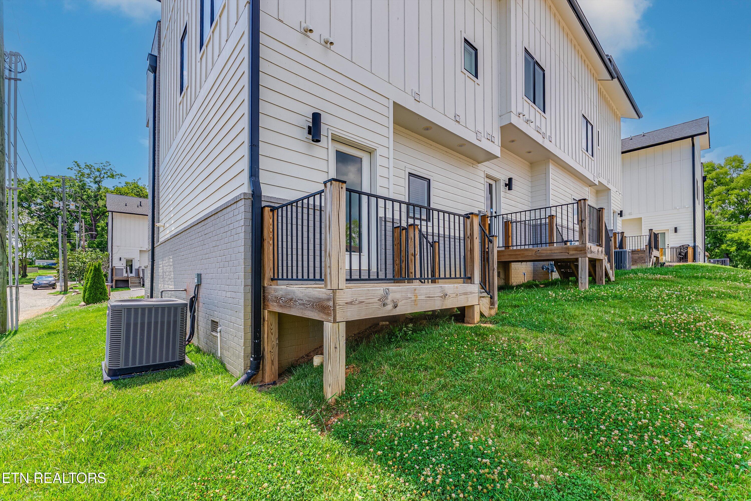 904 Phillips Avenue Knoxville TN 37920