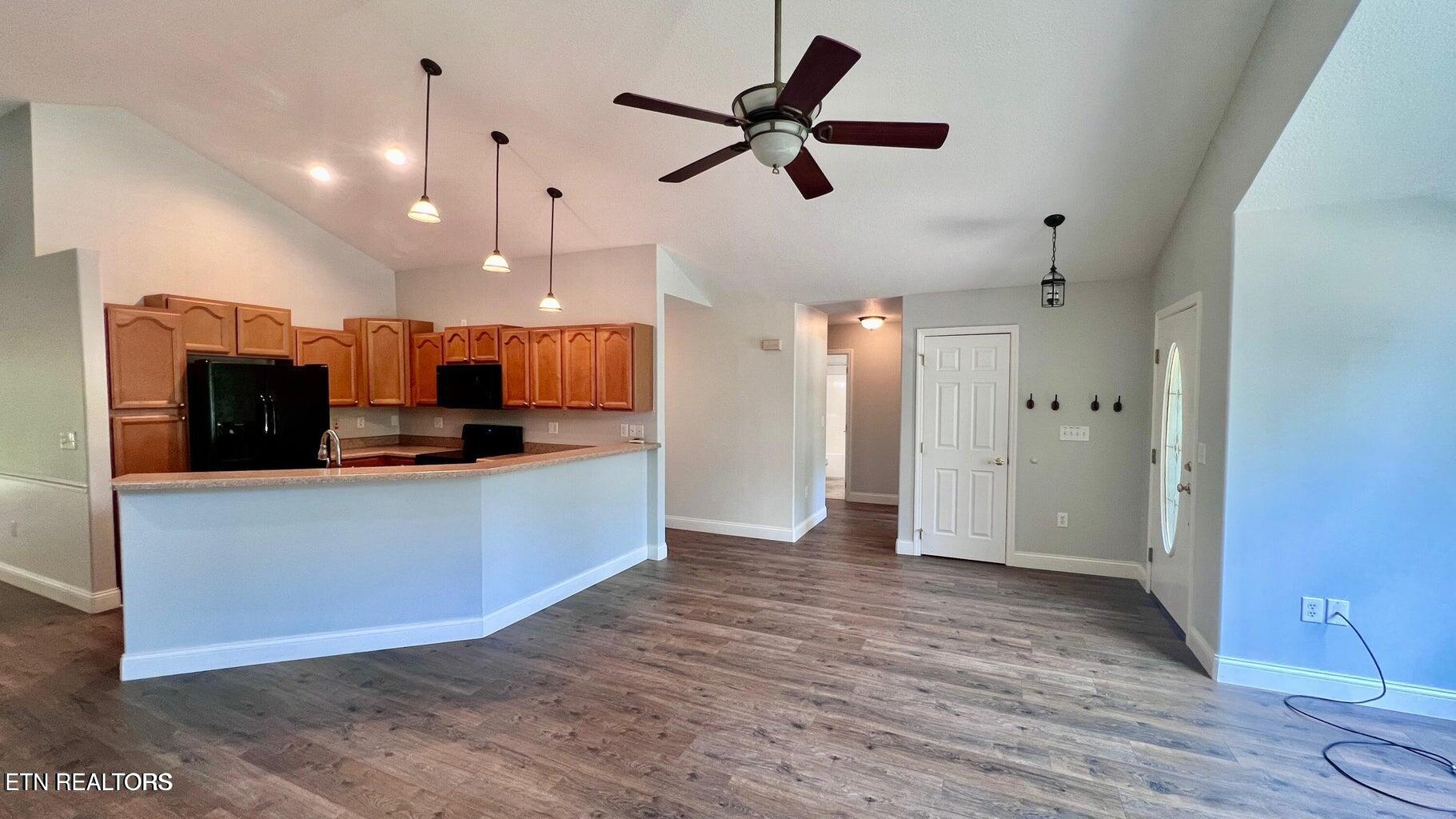 39 Leaf Circle Crossville TN 38558