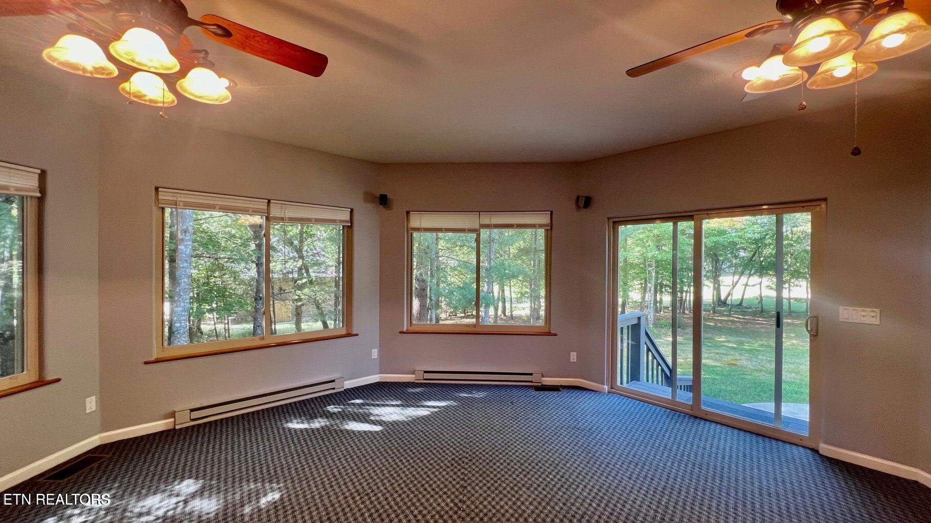 39 Leaf Circle Crossville TN 38558
