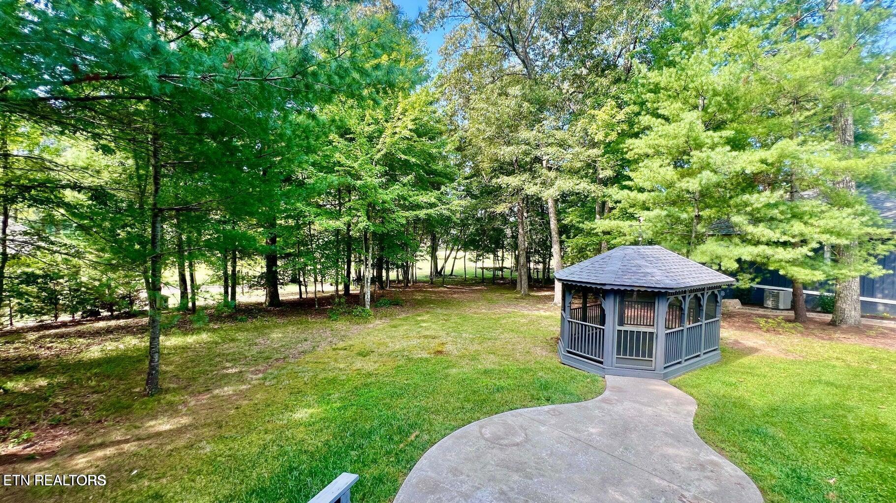 39 Leaf Circle Crossville TN 38558