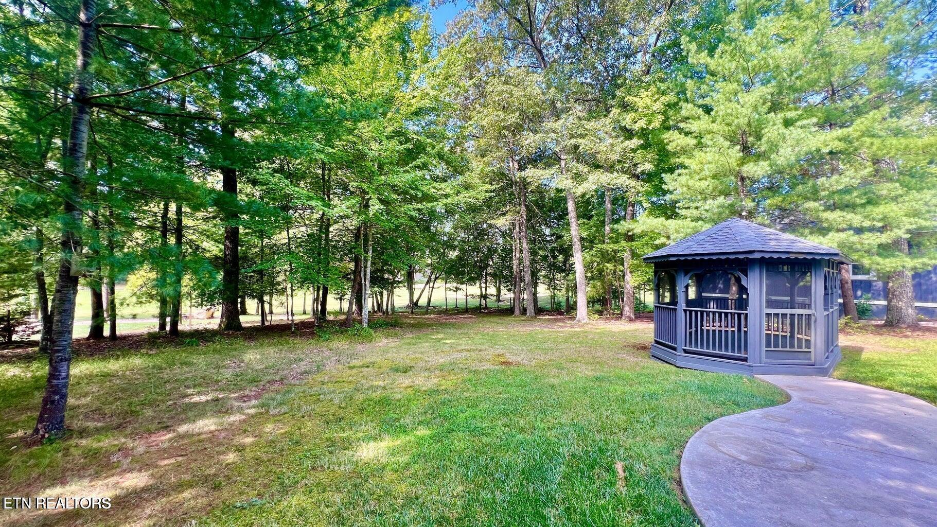 39 Leaf Circle Crossville TN 38558