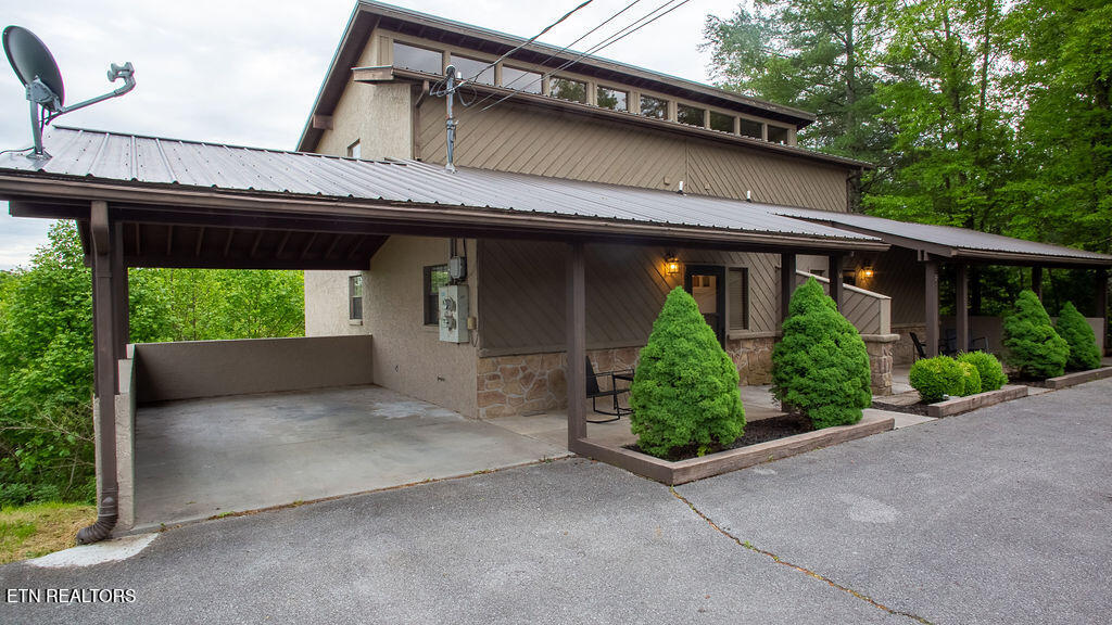 3933 Dollys Drive Sevierville TN 37876