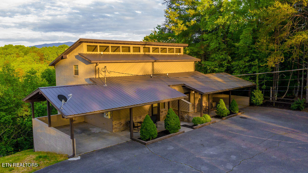 3933 Dollys Drive Sevierville TN 37876