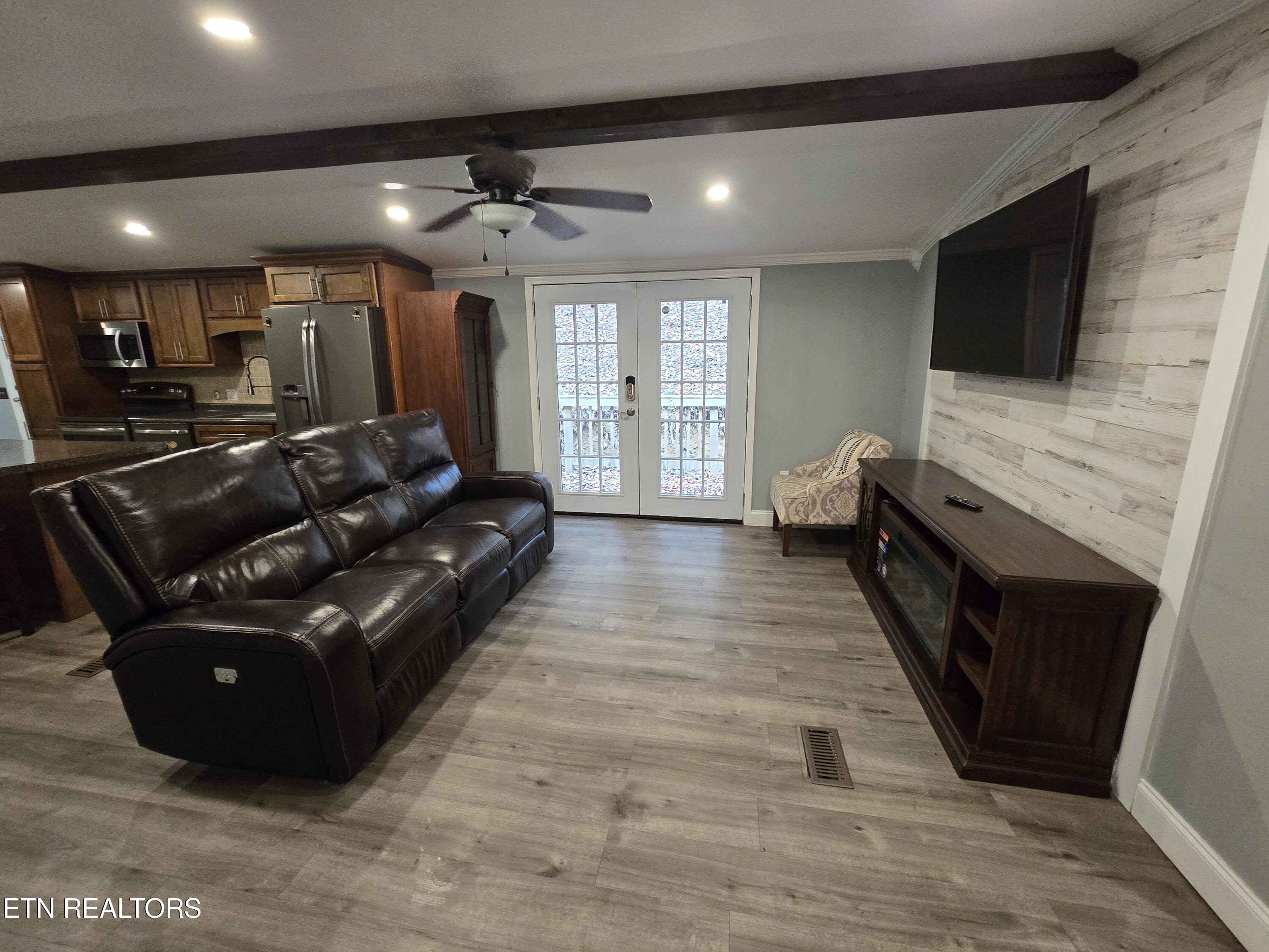 1110 S Spring Hollow Road Sevierville TN 37876