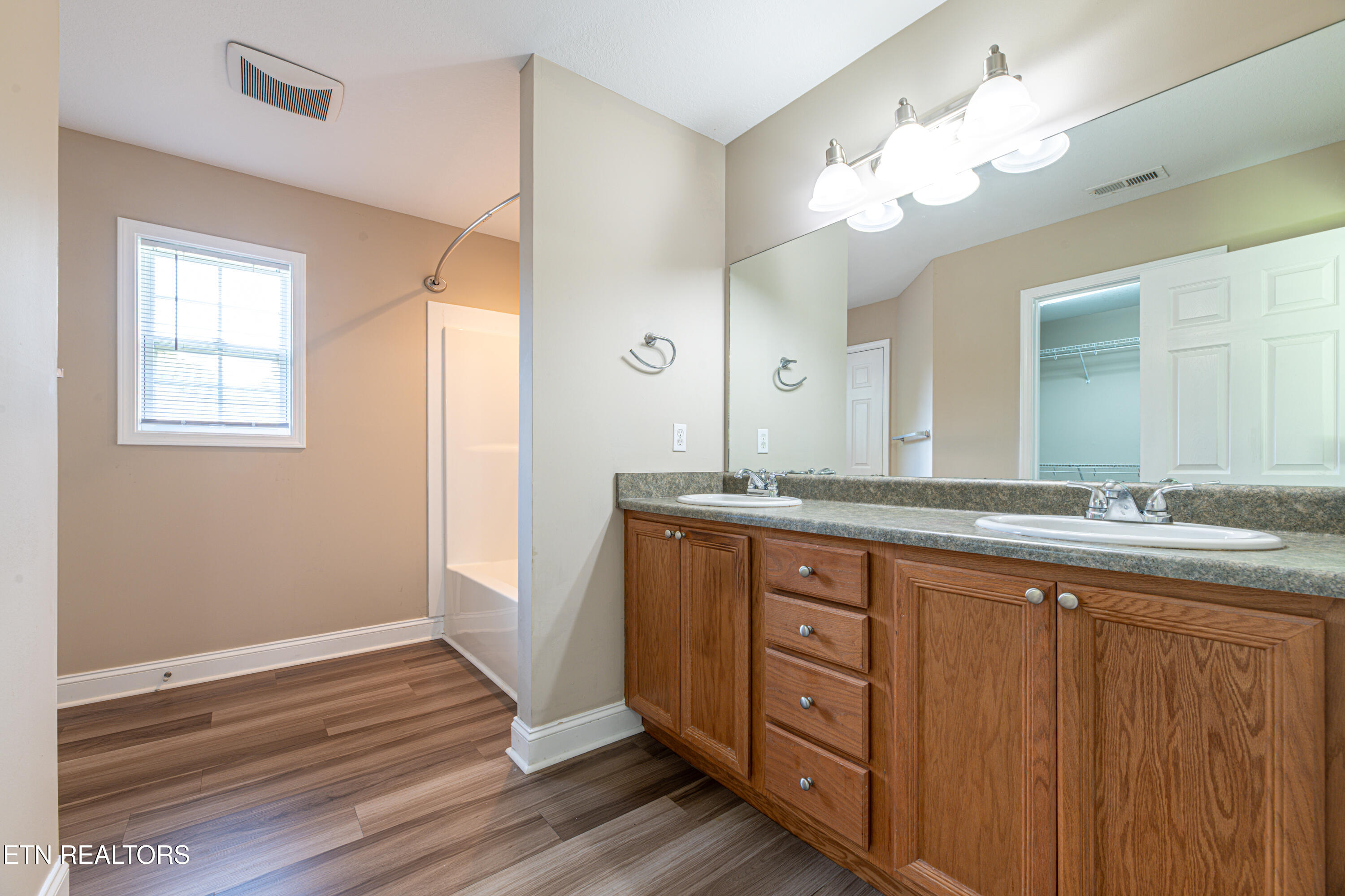 637 Marston Lane Knoxville TN 37920