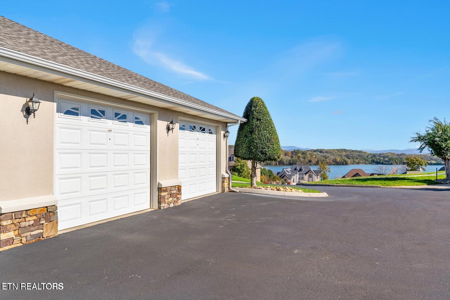 545 Rarity Bay Parkway Vonore TN 37885