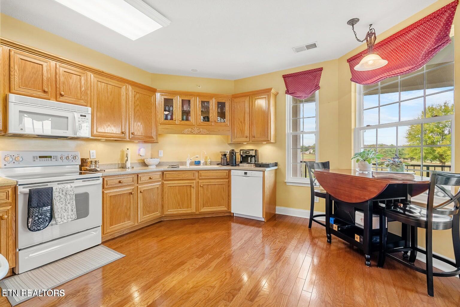 545 Rarity Bay Parkway Vonore TN 37885