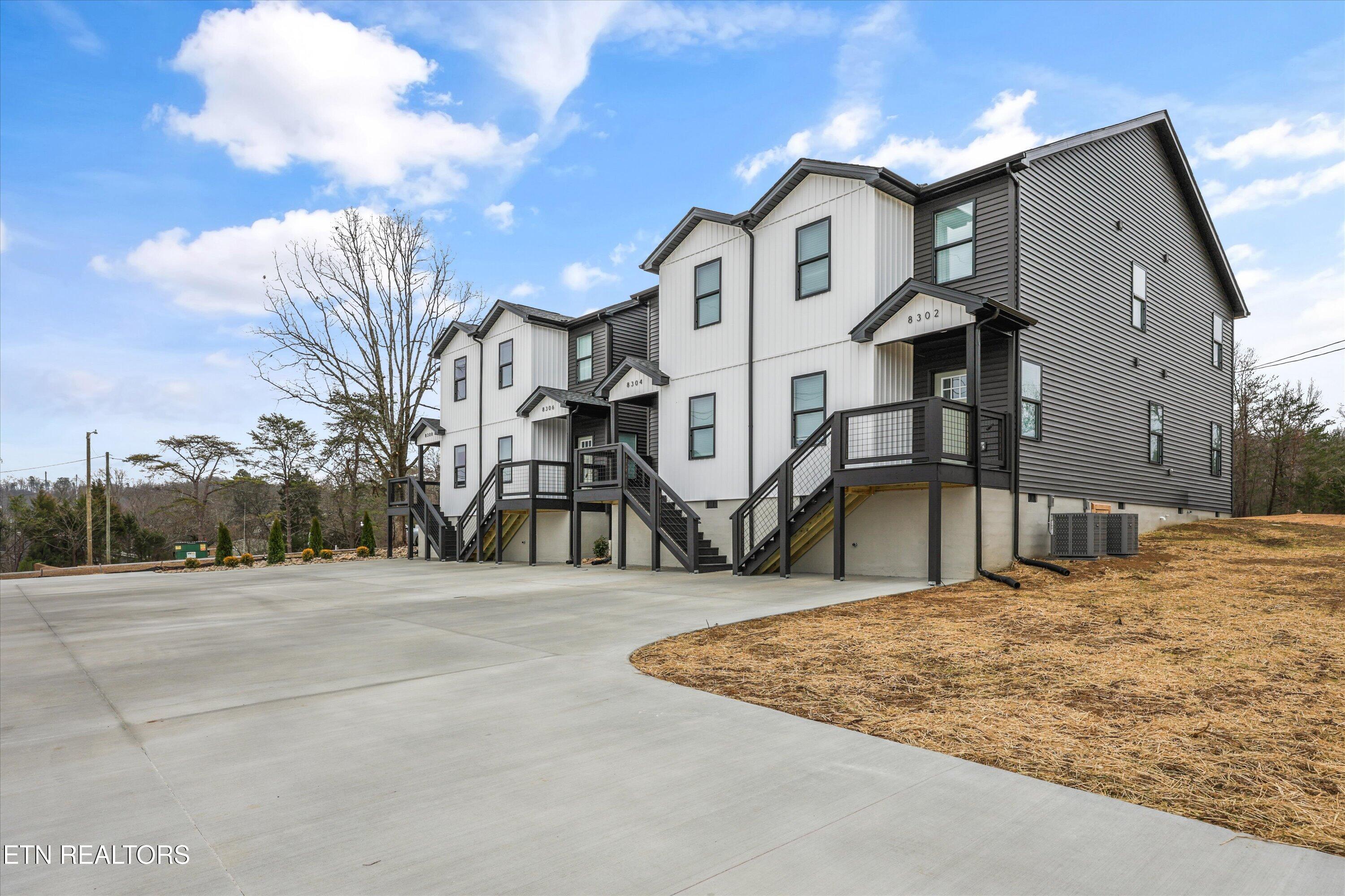 8306 Lobelia Lane Knoxville TN 37920