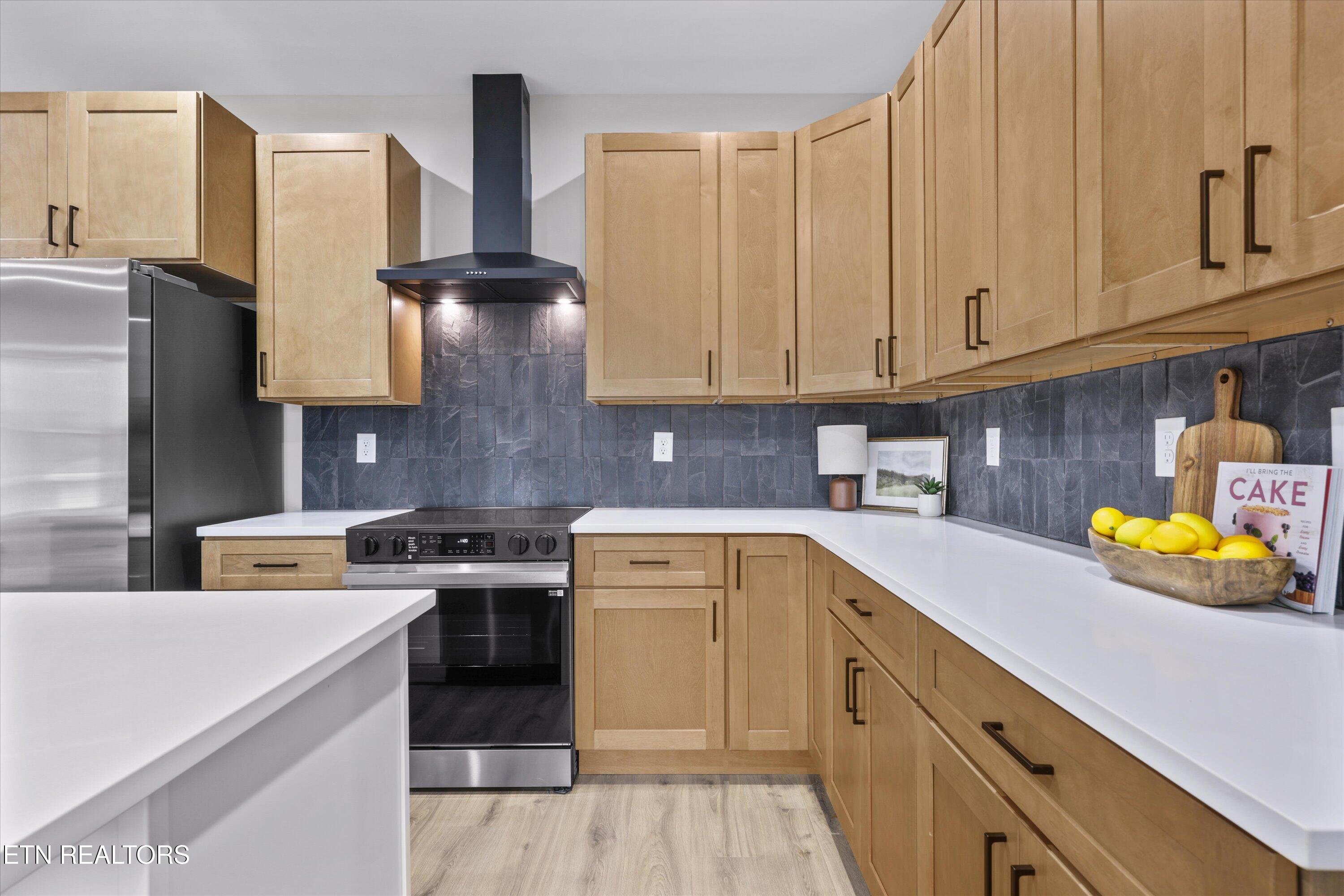 8306 Lobelia Lane Knoxville TN 37920