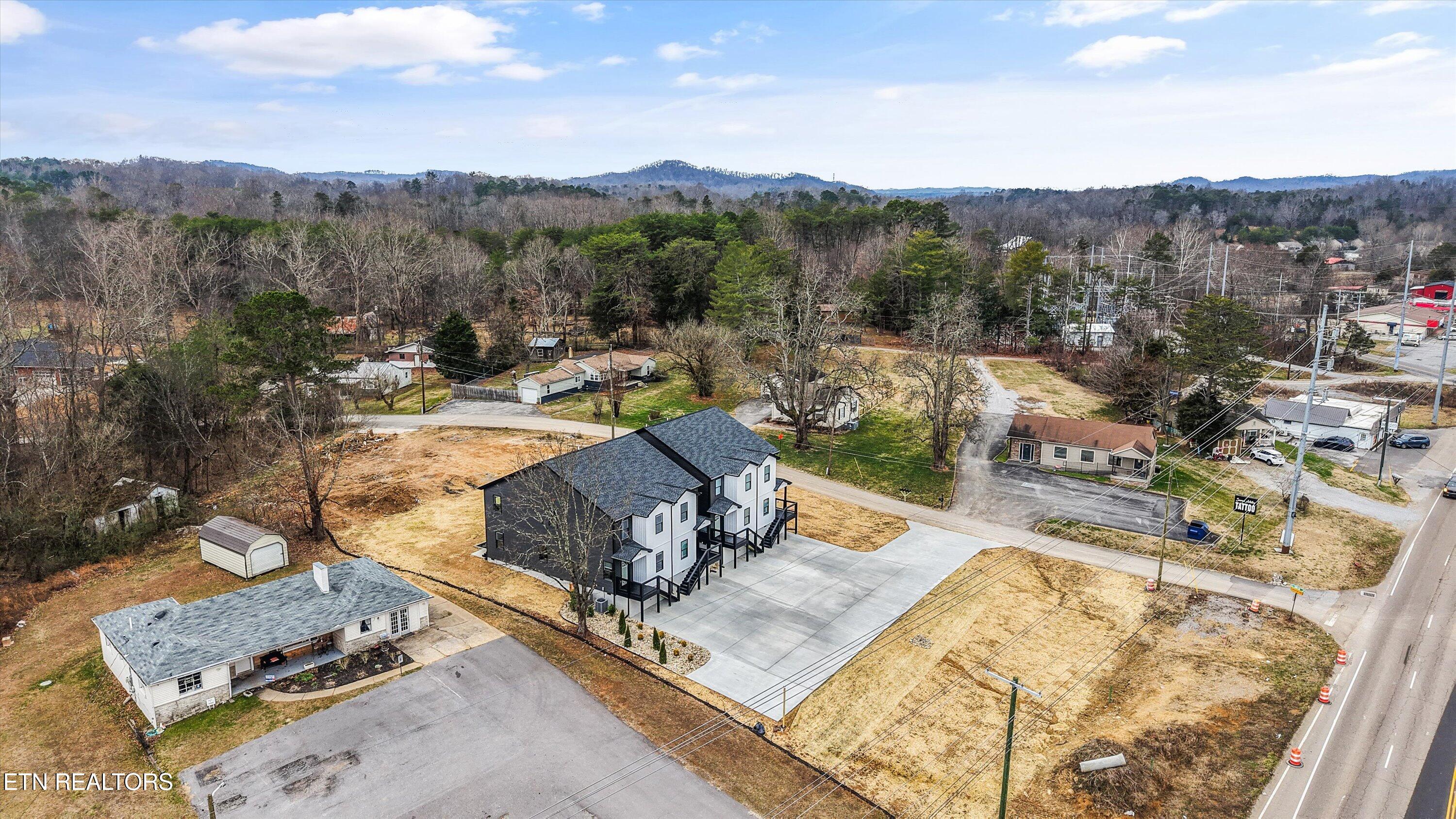 8306 Lobelia Lane Knoxville TN 37920