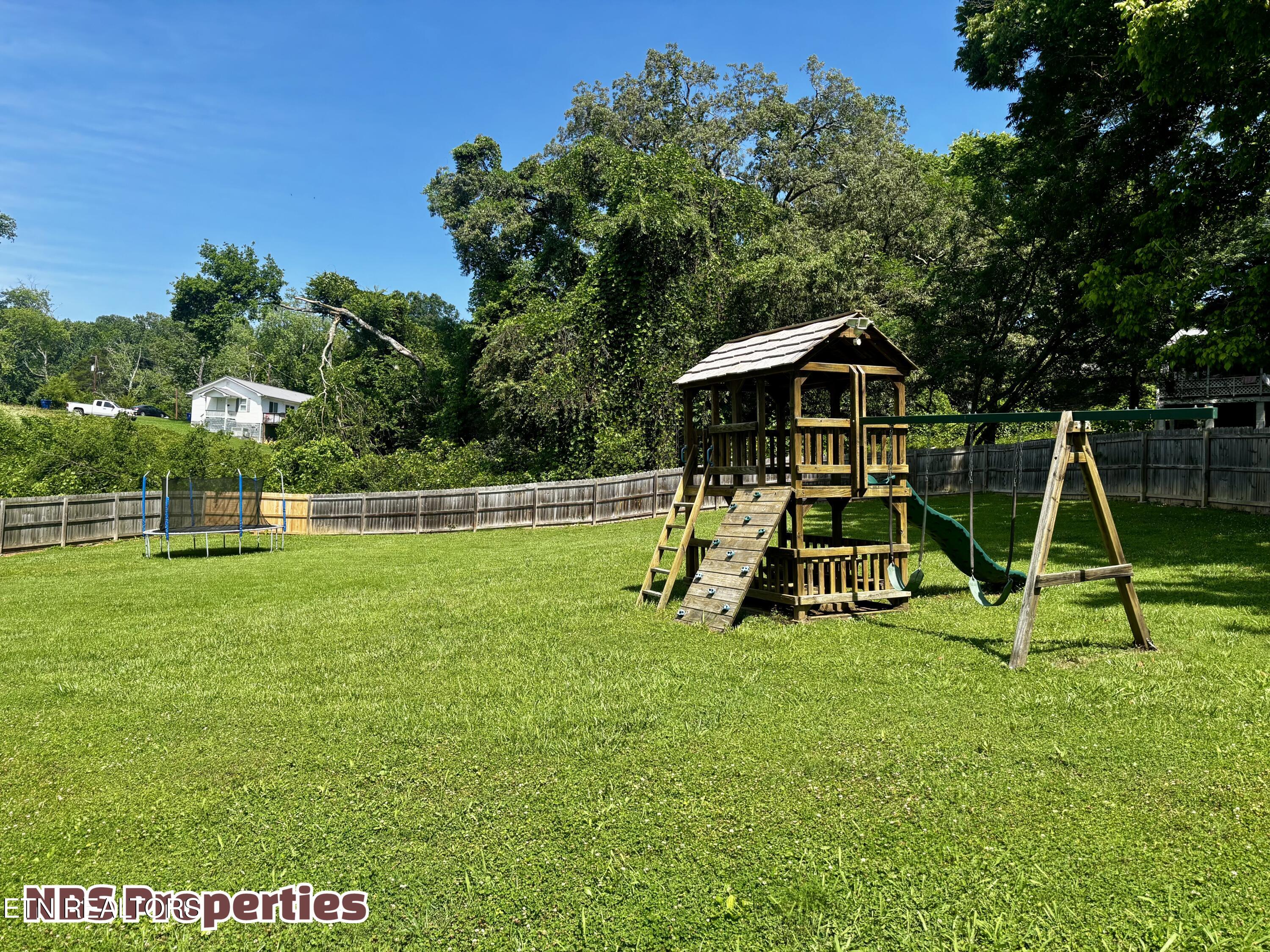 104 Hillside Road Oak Ridge TN 37830