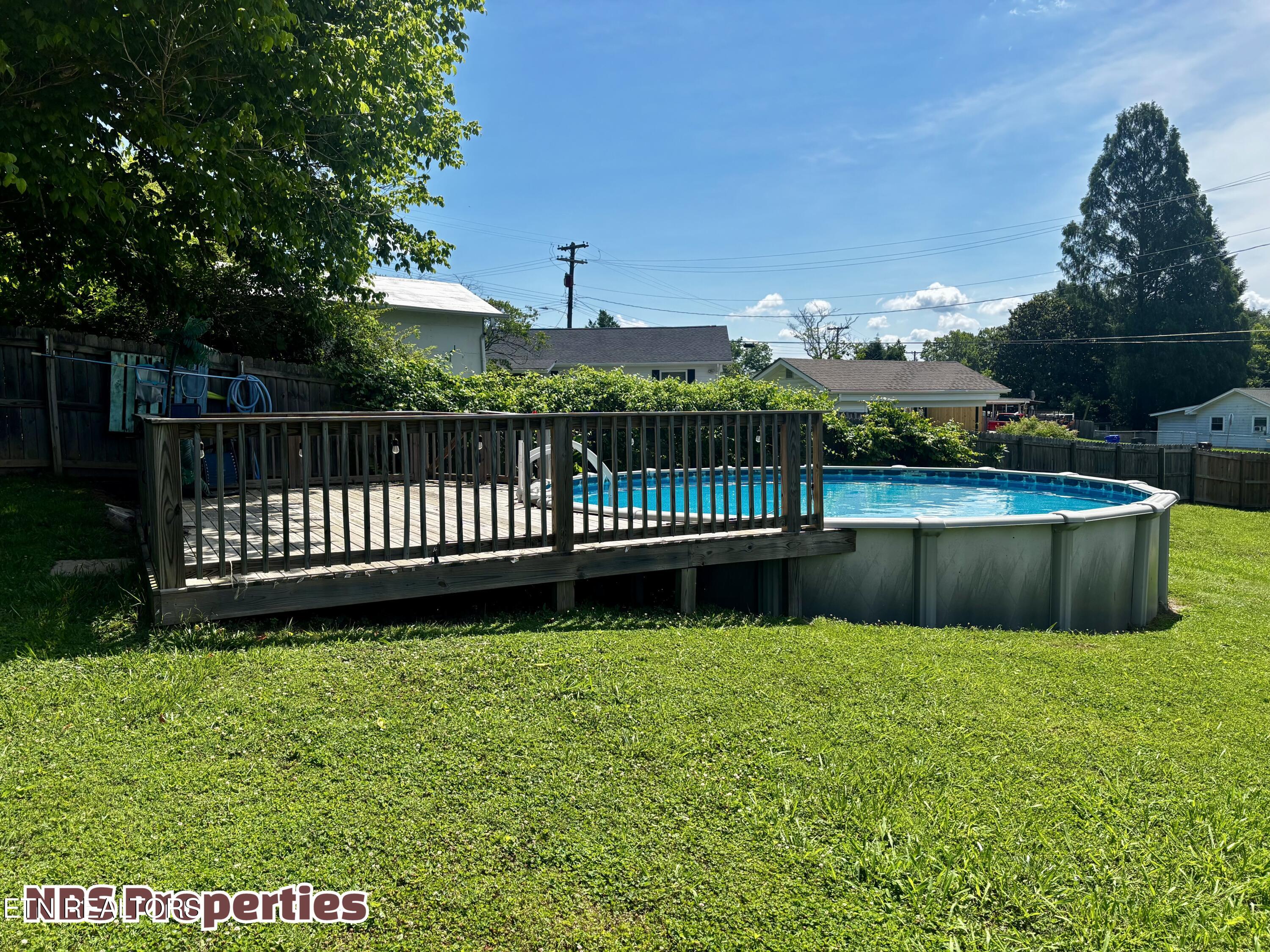 104 Hillside Road Oak Ridge TN 37830