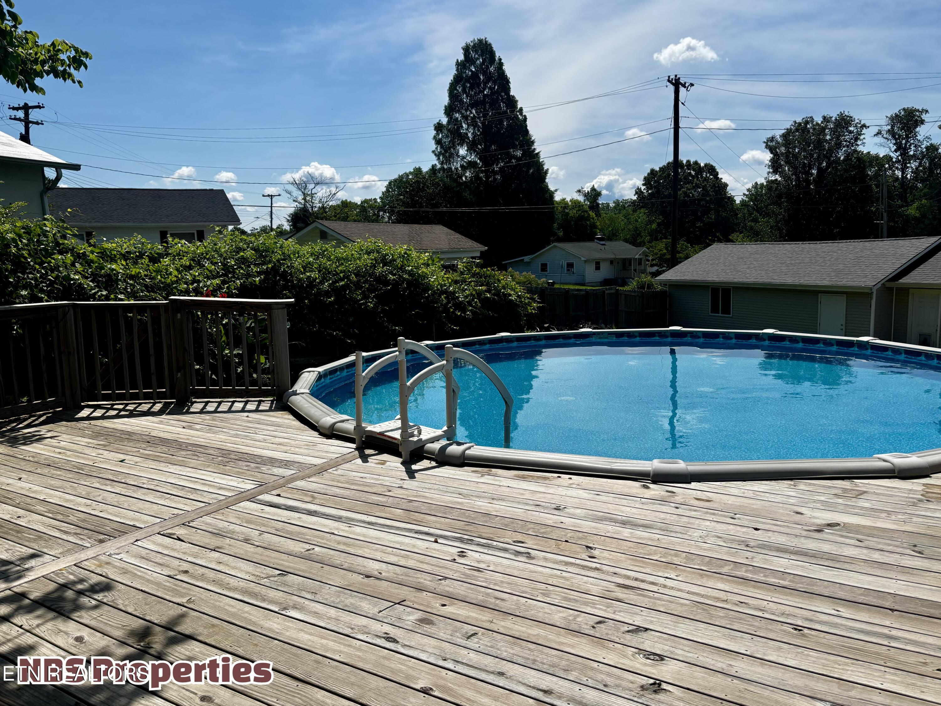 104 Hillside Road Oak Ridge TN 37830