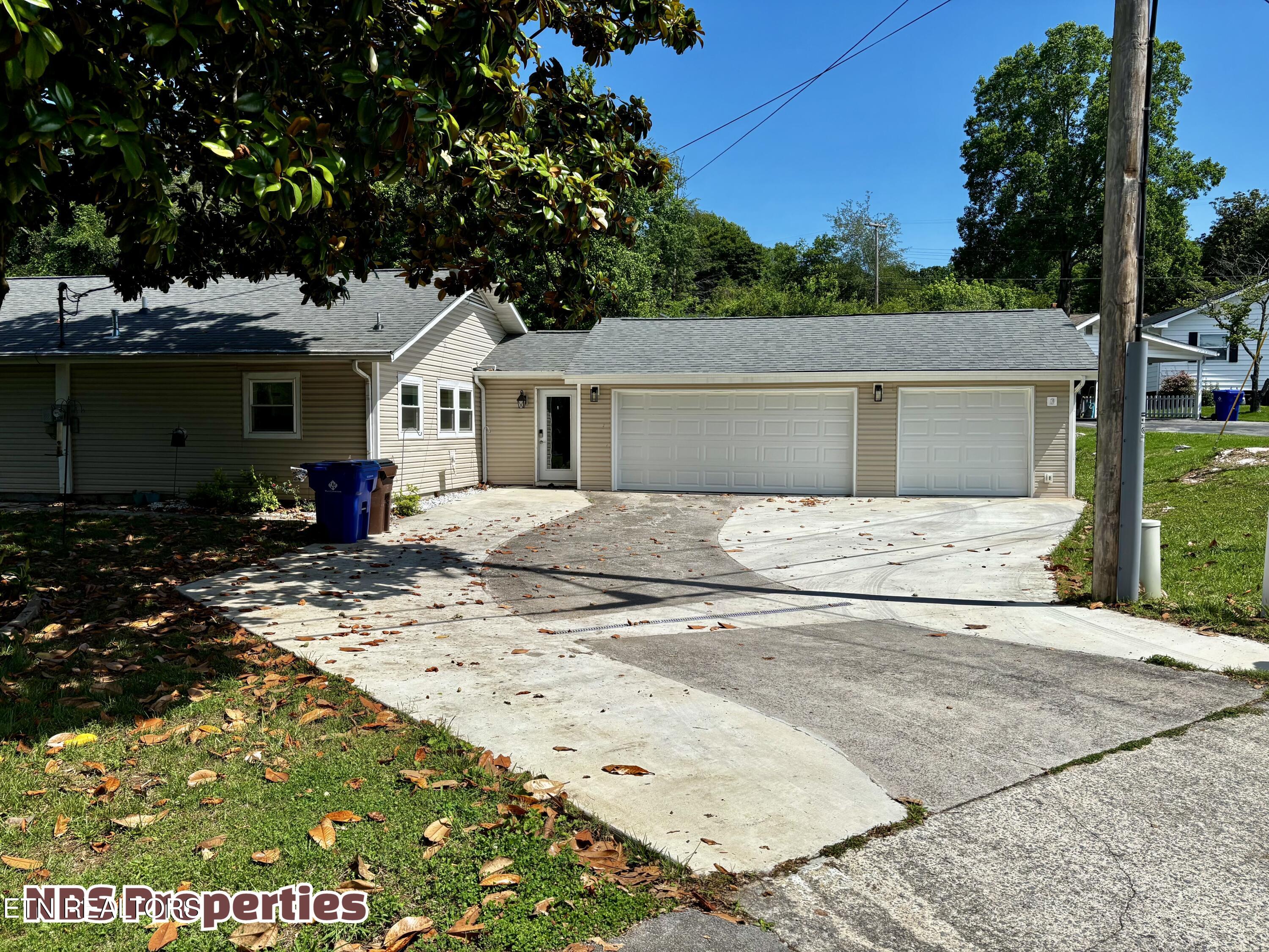 104 Hillside Road Oak Ridge TN 37830