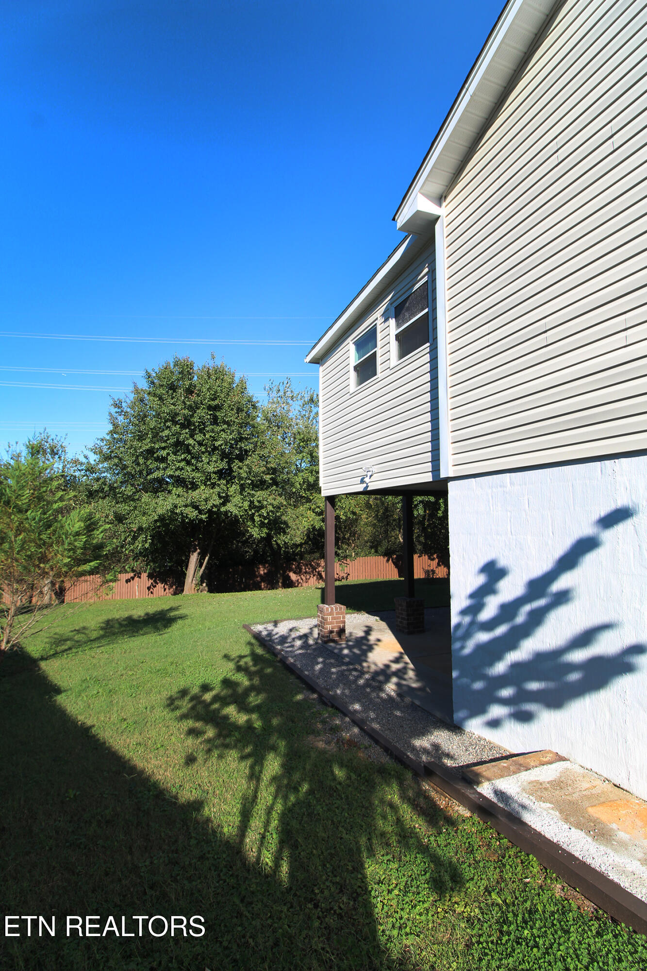 9301 Oakshire Circle Knoxville TN 37922