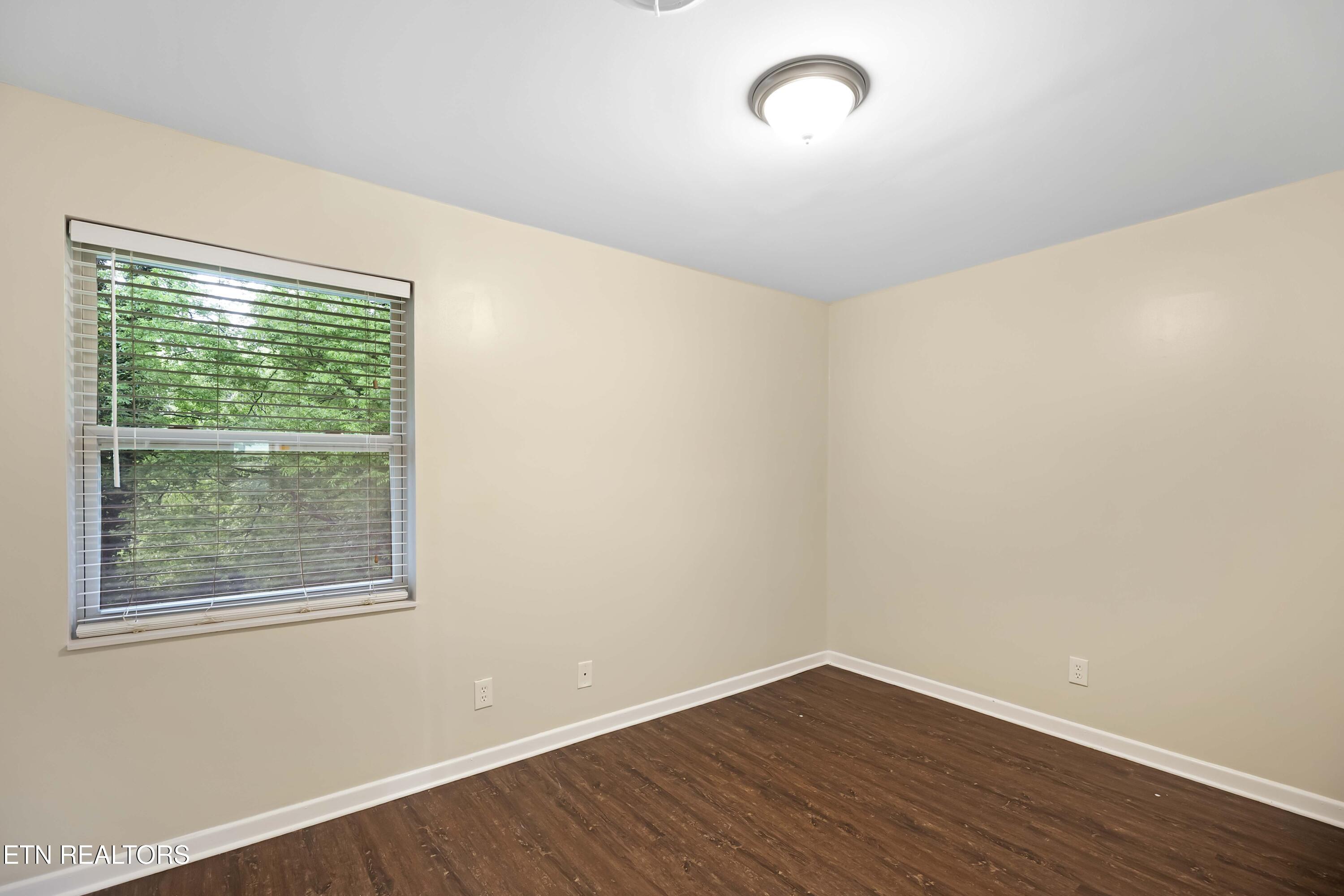 1405 Forest Avenue Knoxville TN 37916