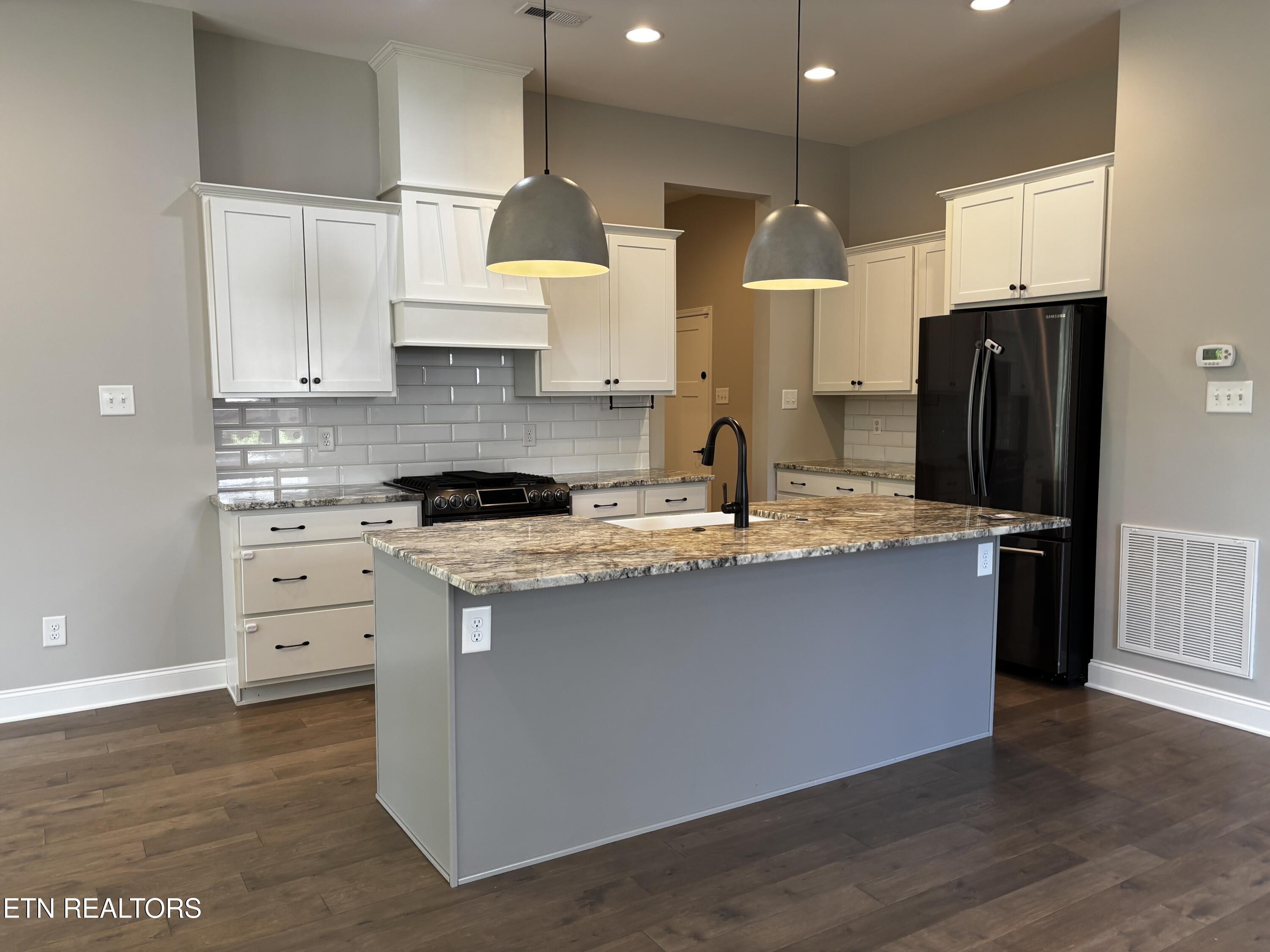 1226 Belle Pond Avenue Knoxville TN 37932
