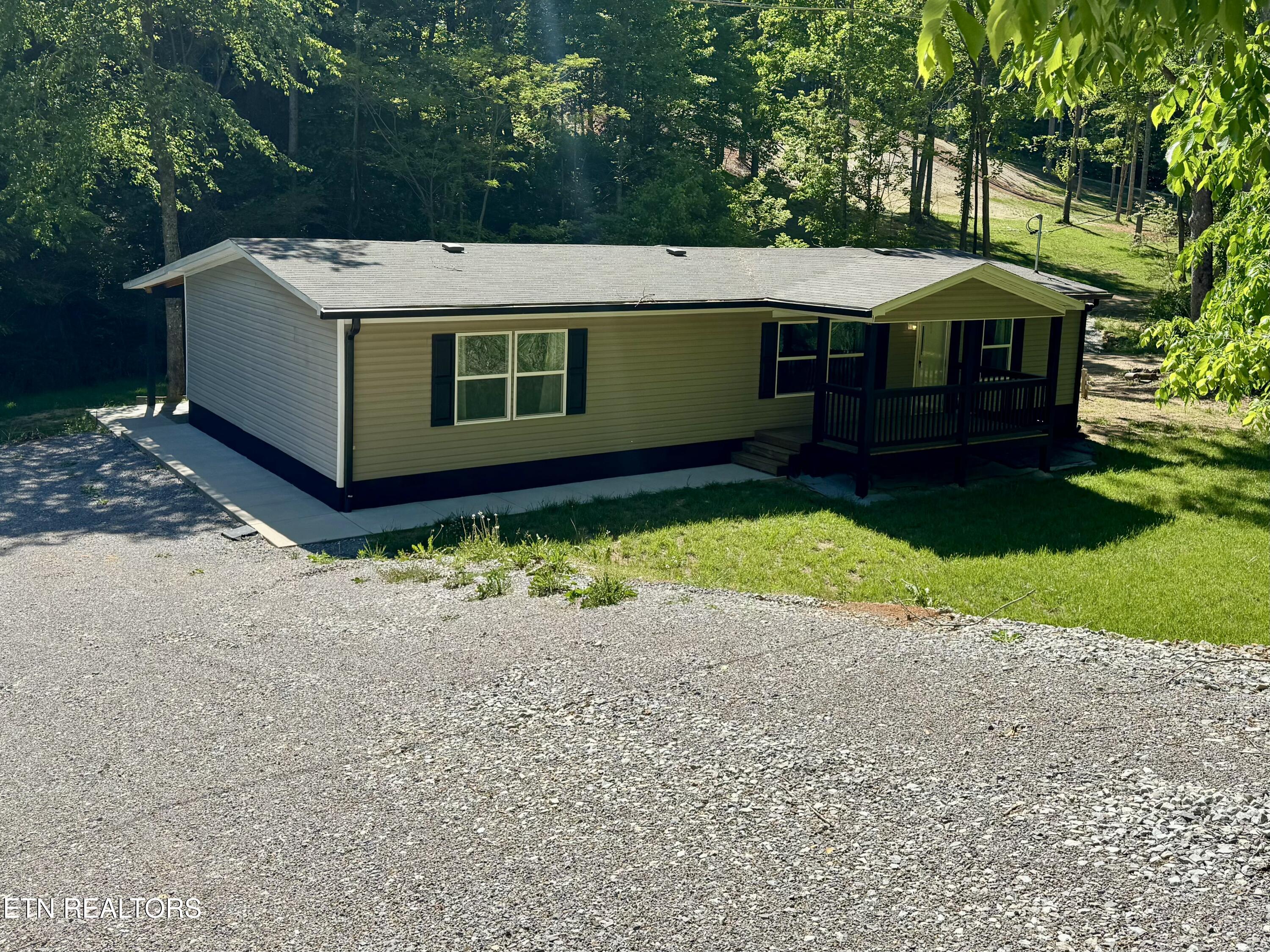8211 Barker Road Knoxville TN 37921