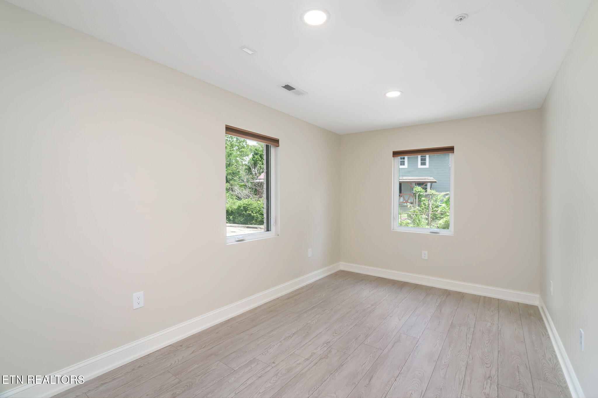 100 E Tennessee Avenue Oak Ridge TN 37830