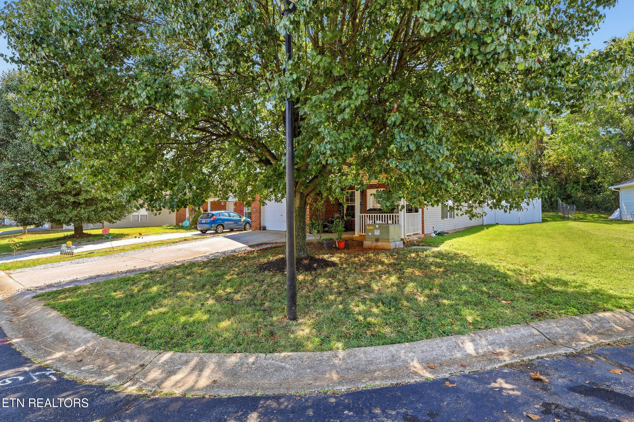 2549 Sportsmans Way Sevierville TN 37876